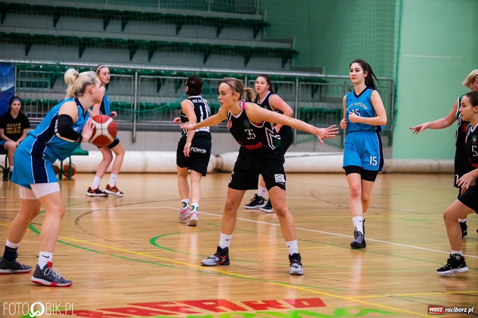 Zdjęcie w galerii na portalu naszraciborz.pl: Koszykówka. Weekend RKK AZS ze zmiennym szczęściem [FOTO] wiadomości z regionu