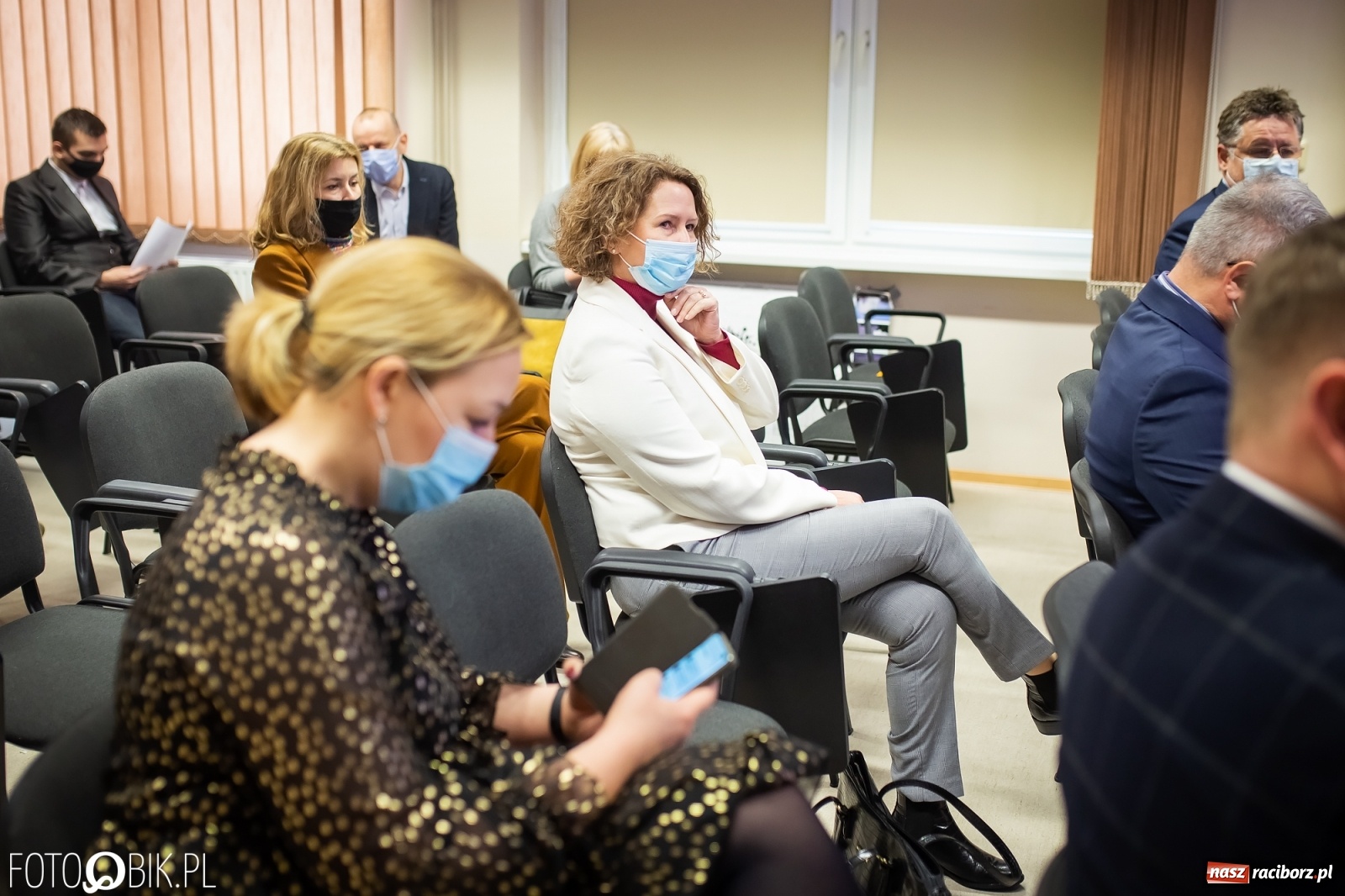 Zdjęcie w galerii na portalu naszraciborz.pl: Tak studenci raciborskiej PWSZ widzą w przyszłości wodzisławski rynek wiadomości z regionu