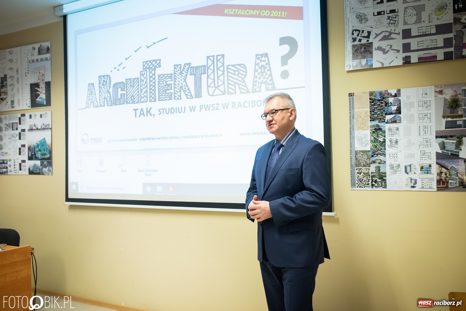 Zdjęcie w galerii na portalu naszraciborz.pl: Tak studenci raciborskiej PWSZ widzą w przyszłości wodzisławski rynek wiadomości z regionu