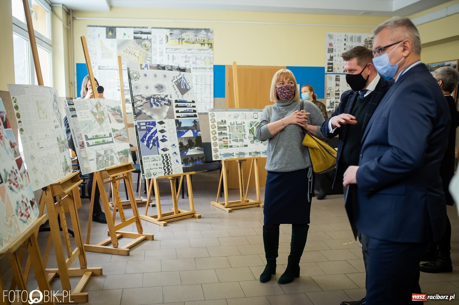 Zdjęcie w galerii na portalu naszraciborz.pl: Tak studenci raciborskiej PWSZ widzą w przyszłości wodzisławski rynek wiadomości z regionu