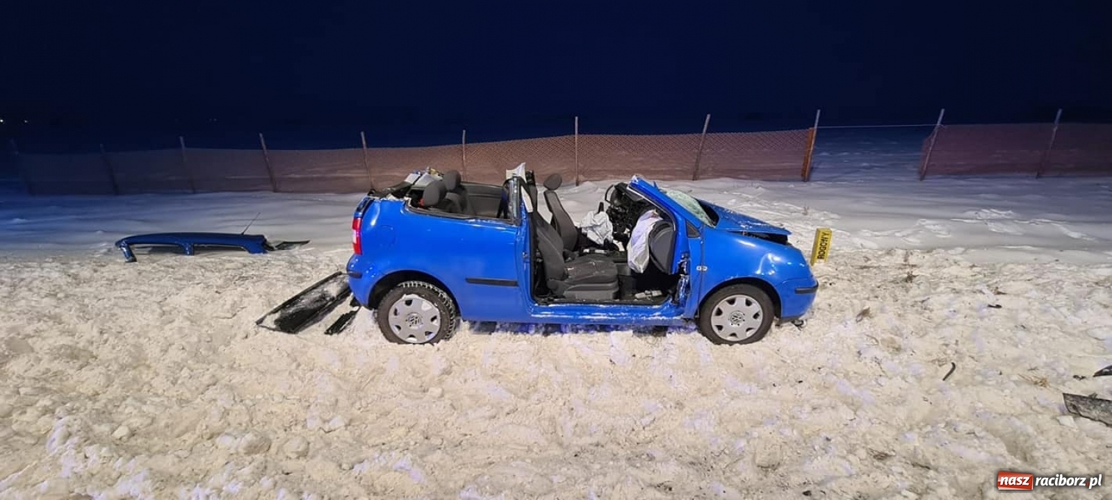 Zdjęcie w galerii na portalu naszraciborz.pl: Zderzenie na trasie Tworków-Krzyżanowice. Ranne dwie kobiety wiadomości z regionu