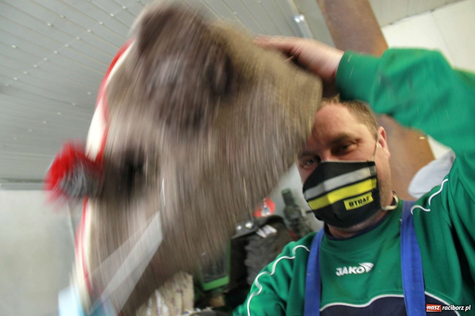 Zdjęcie w galerii na portalu naszraciborz.pl: Samborowice nie odpuściły. Dziś odbył się Tanzbär [FOTO i WIDEO] wiadomości z regionu