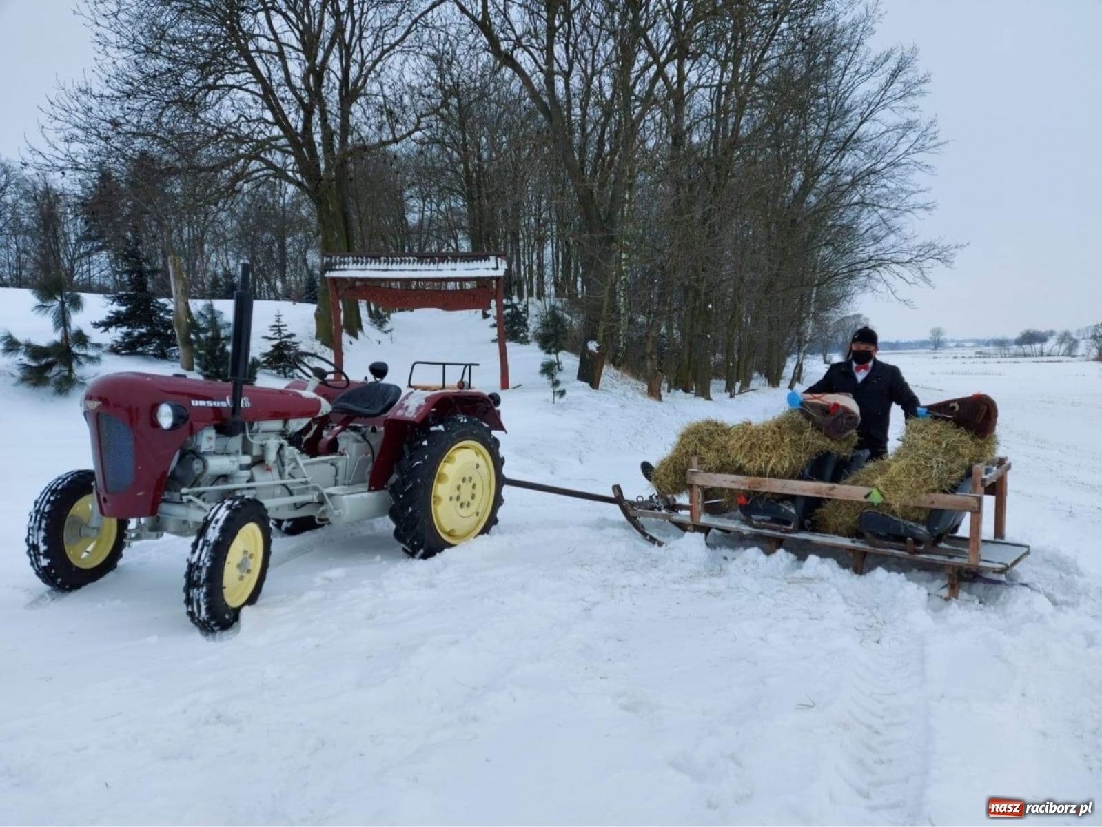 Zdjęcie w galerii na portalu naszraciborz.pl: Samborowice nie odpuściły. Dziś odbył się Tanzbär [FOTO i WIDEO] wiadomości z regionu