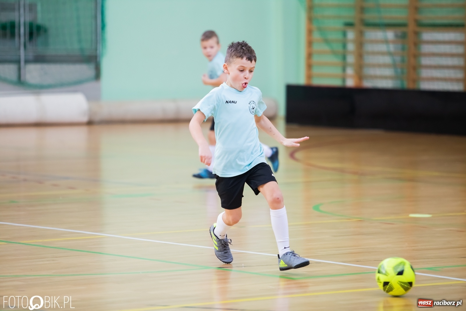 Zdjęcie w galerii na portalu naszraciborz.pl: Młodzi piłkarze walczą w Arenie Rafako [FOTO] wiadomości z regionu