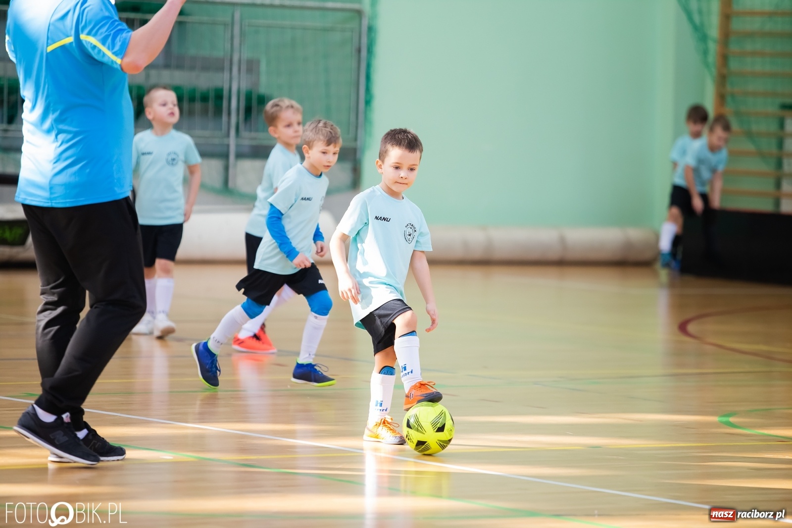 Zdjęcie w galerii na portalu naszraciborz.pl: Młodzi piłkarze walczą w Arenie Rafako [FOTO] wiadomości z regionu