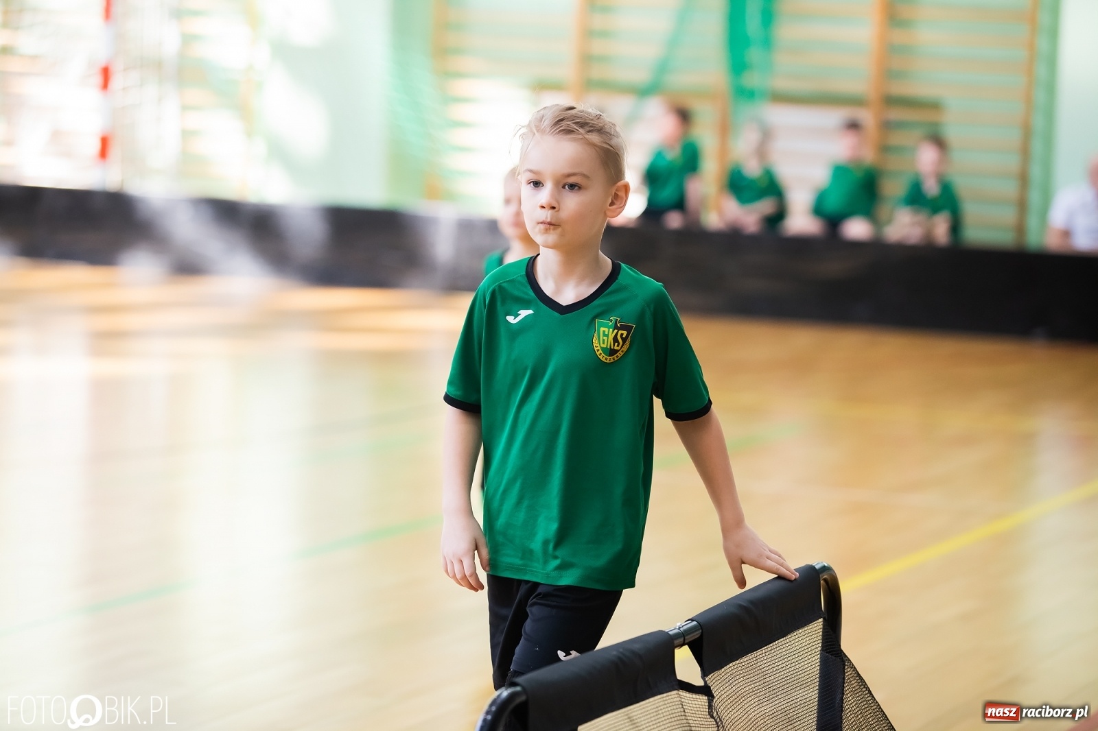 Zdjęcie w galerii na portalu naszraciborz.pl: Młodzi piłkarze walczą w Arenie Rafako [FOTO] wiadomości z regionu