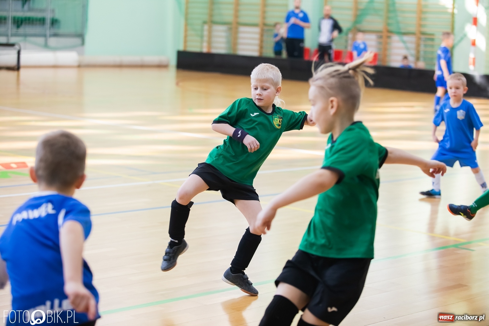 Zdjęcie w galerii na portalu naszraciborz.pl: Młodzi piłkarze walczą w Arenie Rafako [FOTO] wiadomości z regionu