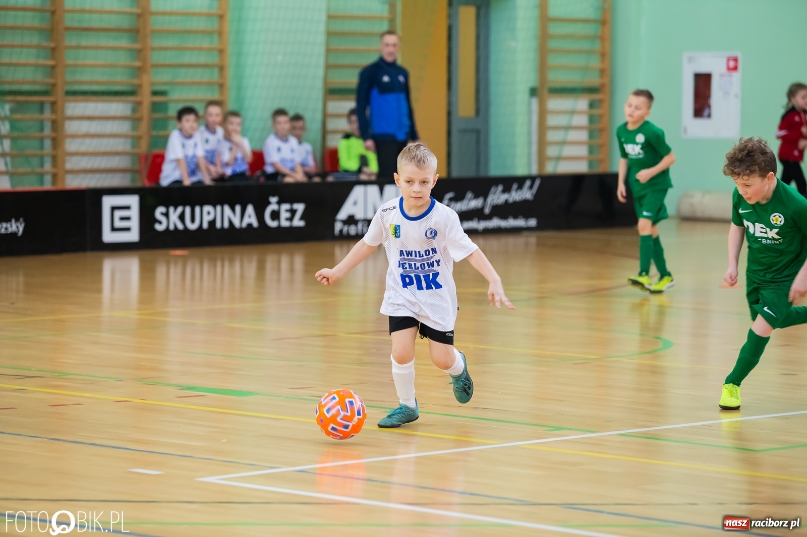 Zdjęcie w galerii na portalu naszraciborz.pl: Młodzi piłkarze walczą w Arenie Rafako [FOTO] wiadomości z regionu