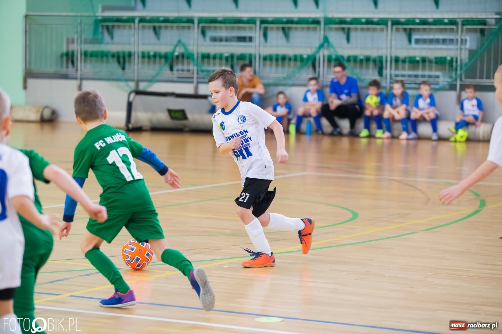 Zdjęcie w galerii na portalu naszraciborz.pl: Młodzi piłkarze walczą w Arenie Rafako [FOTO] wiadomości z regionu