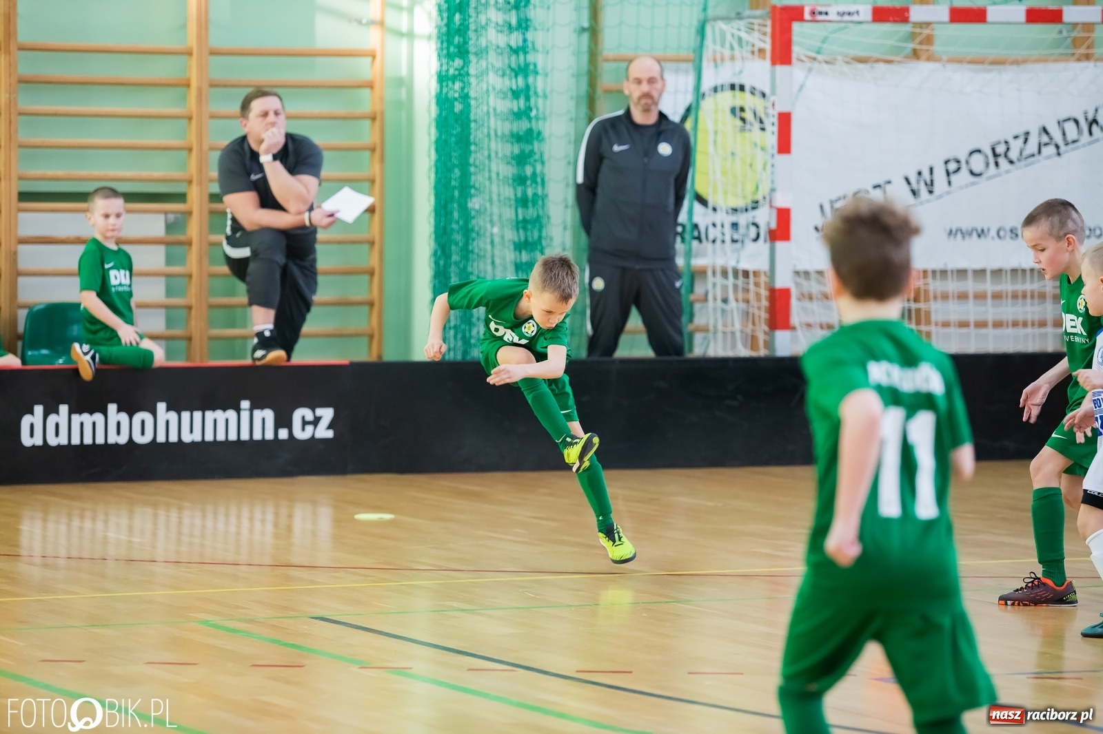 Zdjęcie w galerii na portalu naszraciborz.pl: Młodzi piłkarze walczą w Arenie Rafako [FOTO] wiadomości z regionu