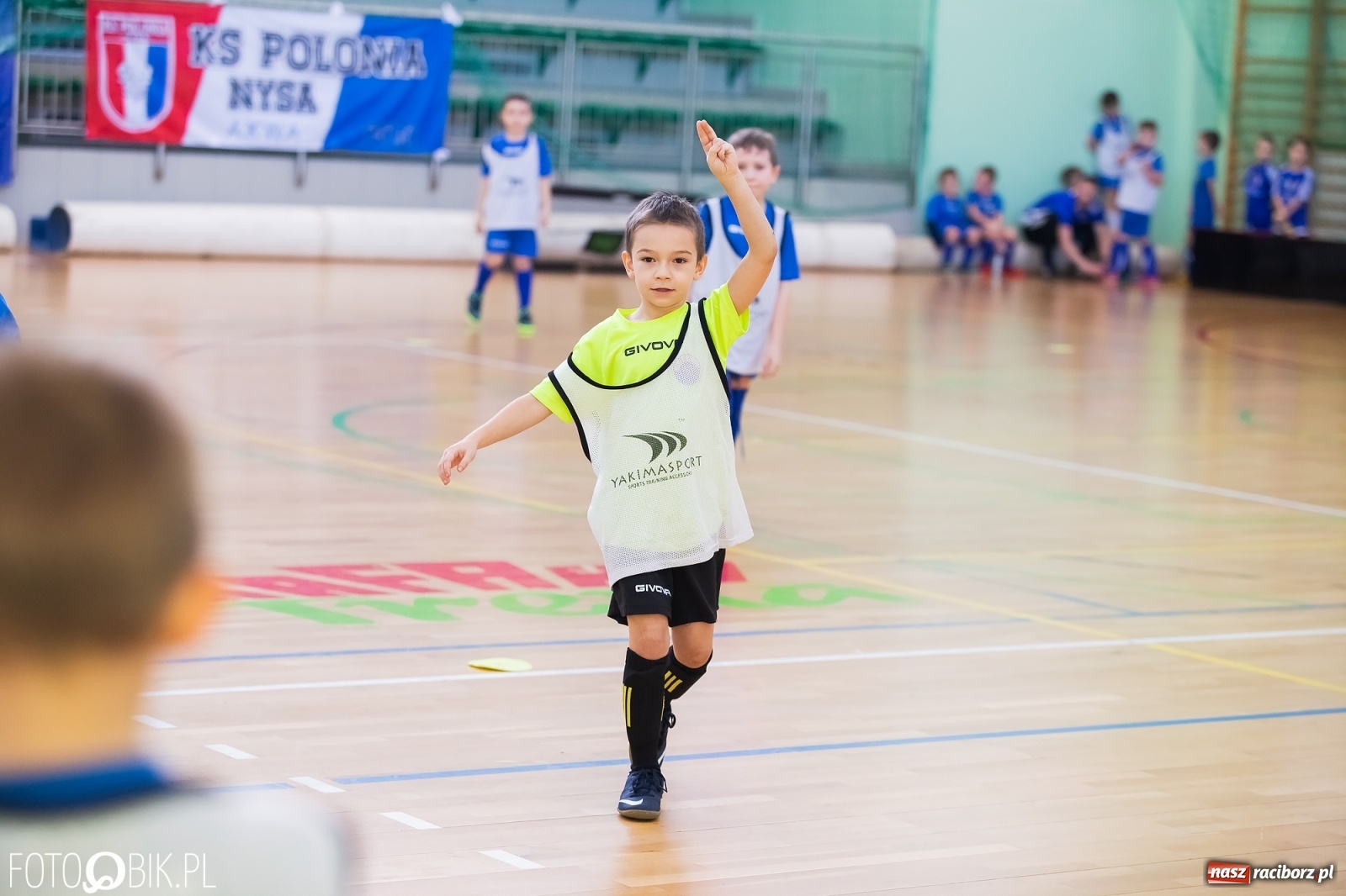 Zdjęcie w galerii na portalu naszraciborz.pl: Młodzi piłkarze walczą w Arenie Rafako [FOTO] wiadomości z regionu