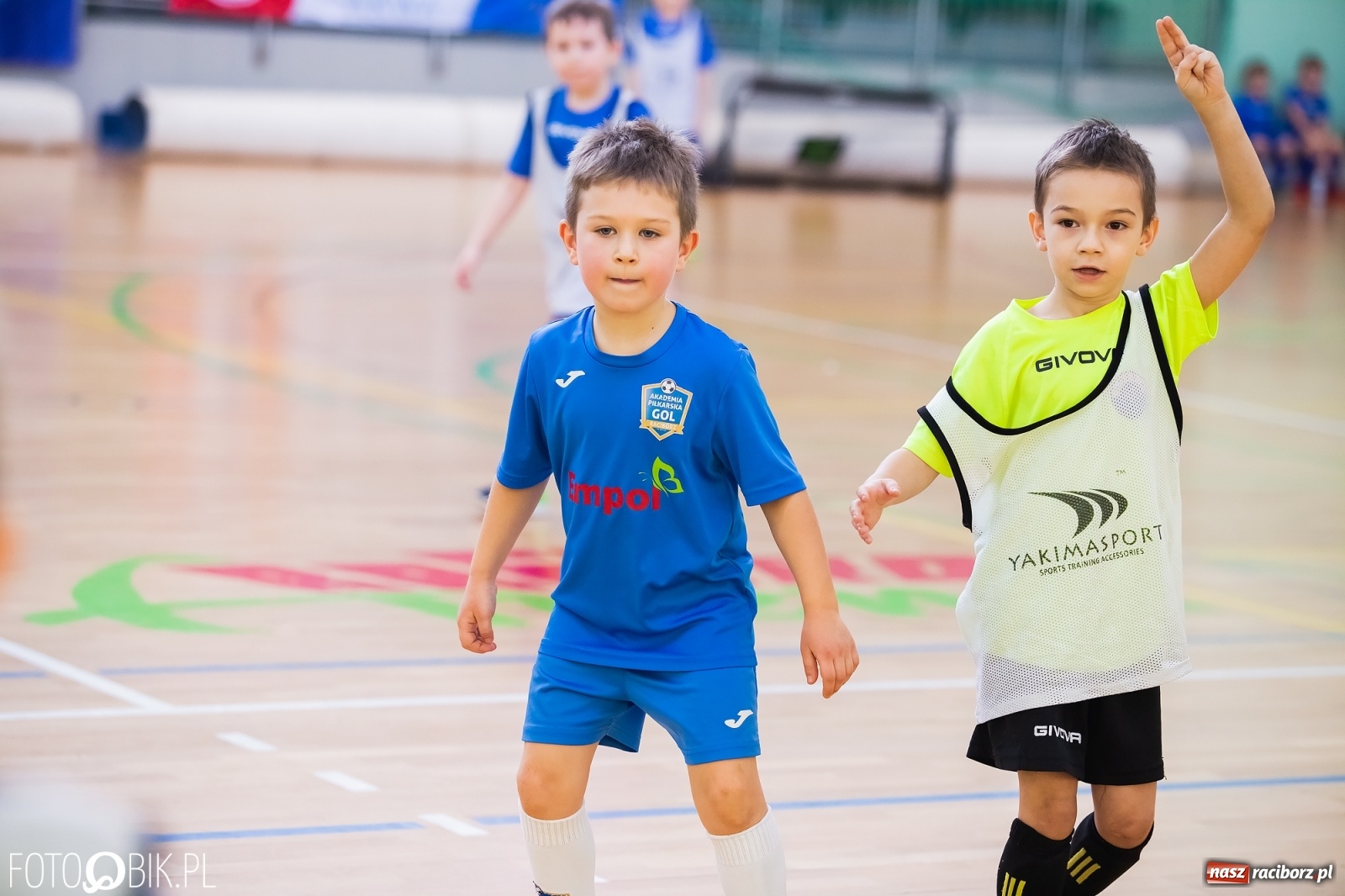 Zdjęcie w galerii na portalu naszraciborz.pl: Młodzi piłkarze walczą w Arenie Rafako [FOTO] wiadomości z regionu