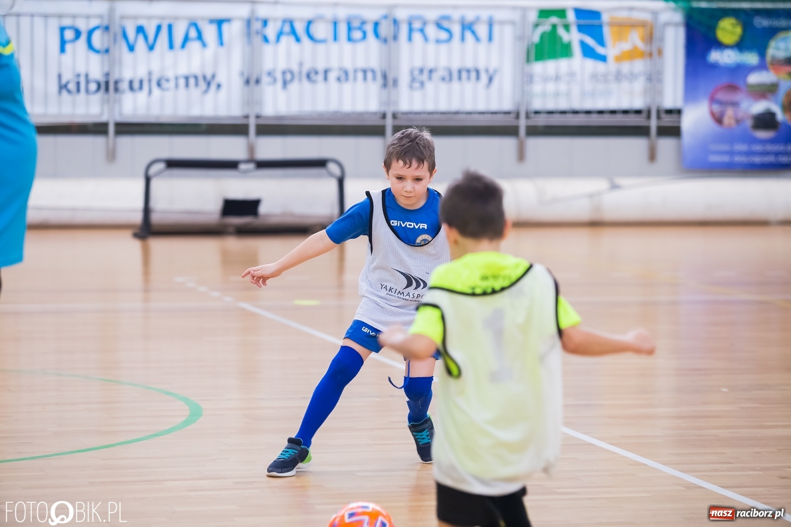 Zdjęcie w galerii na portalu naszraciborz.pl: Młodzi piłkarze walczą w Arenie Rafako [FOTO] wiadomości z regionu