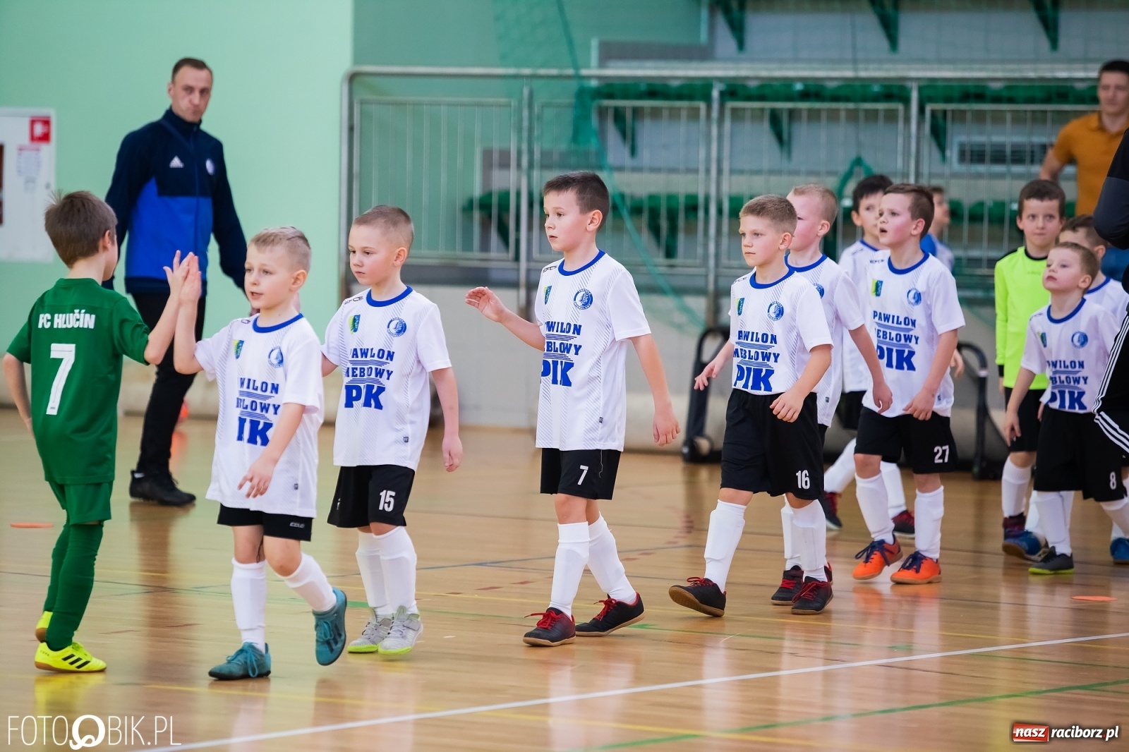 Zdjęcie w galerii na portalu naszraciborz.pl: Młodzi piłkarze walczą w Arenie Rafako [FOTO] wiadomości z regionu