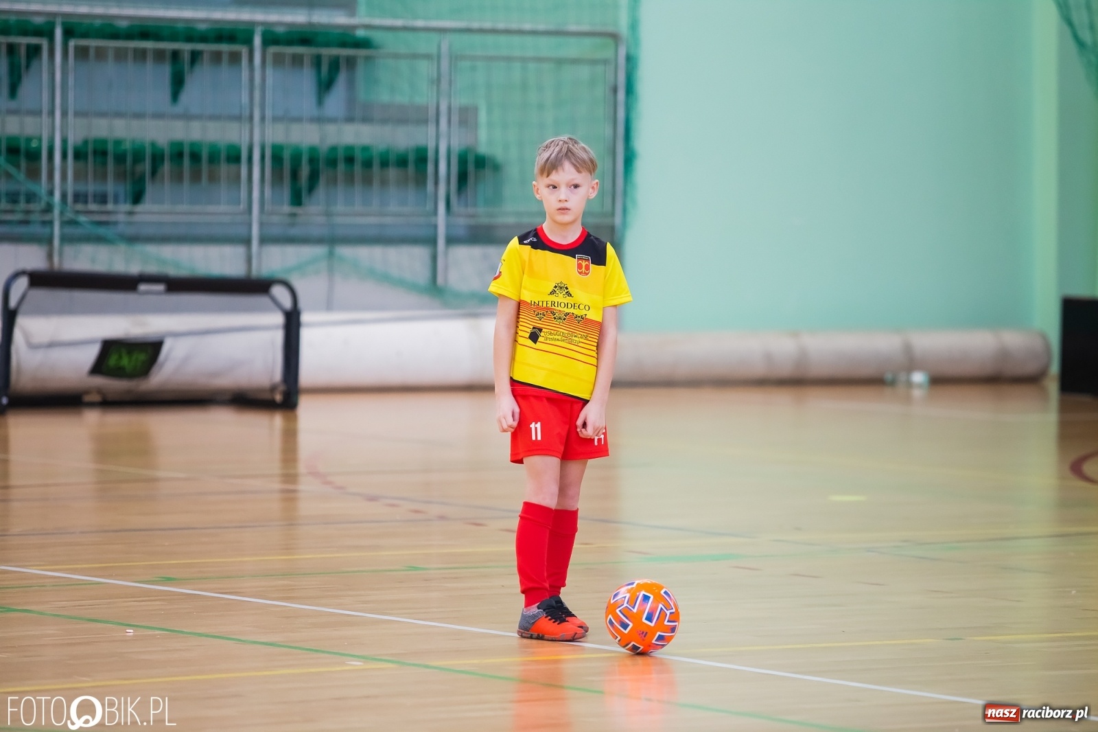 Zdjęcie w galerii na portalu naszraciborz.pl: Młodzi piłkarze walczą w Arenie Rafako [FOTO] wiadomości z regionu