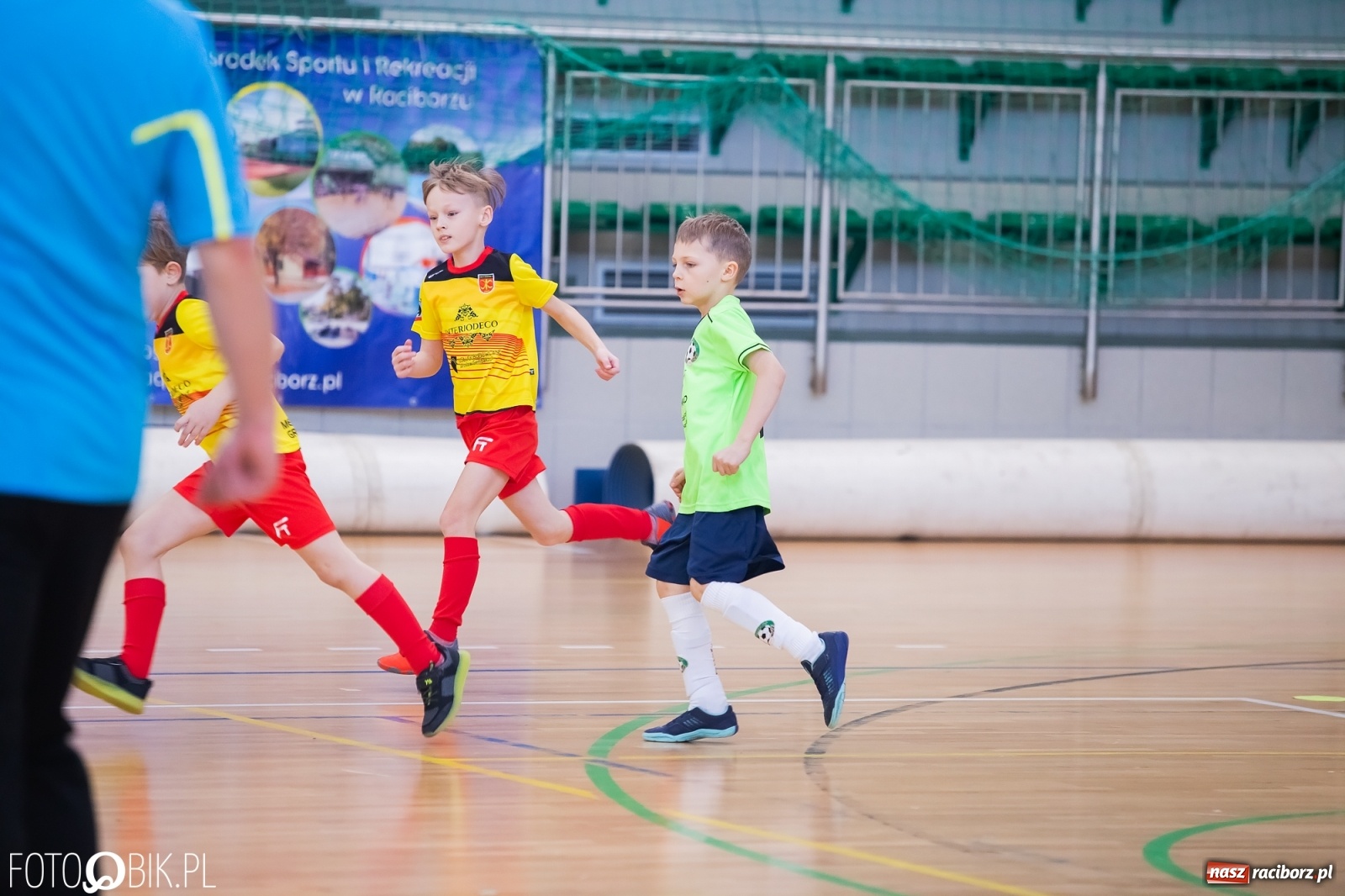 Zdjęcie w galerii na portalu naszraciborz.pl: Młodzi piłkarze walczą w Arenie Rafako [FOTO] wiadomości z regionu