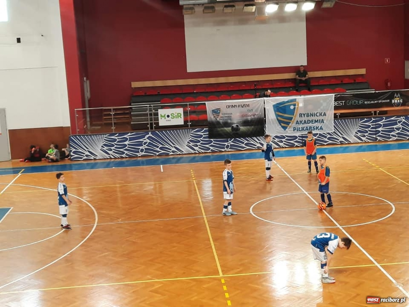 Zdjęcie w galerii na portalu naszraciborz.pl: Pracowity weekend młodych piłkarzy Unii Racibórz wiadomości z regionu