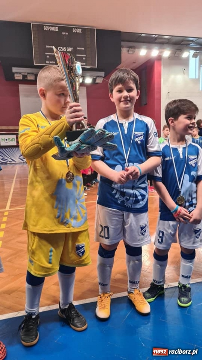 Zdjęcie w galerii na portalu naszraciborz.pl: Pracowity weekend młodych piłkarzy Unii Racibórz wiadomości z regionu