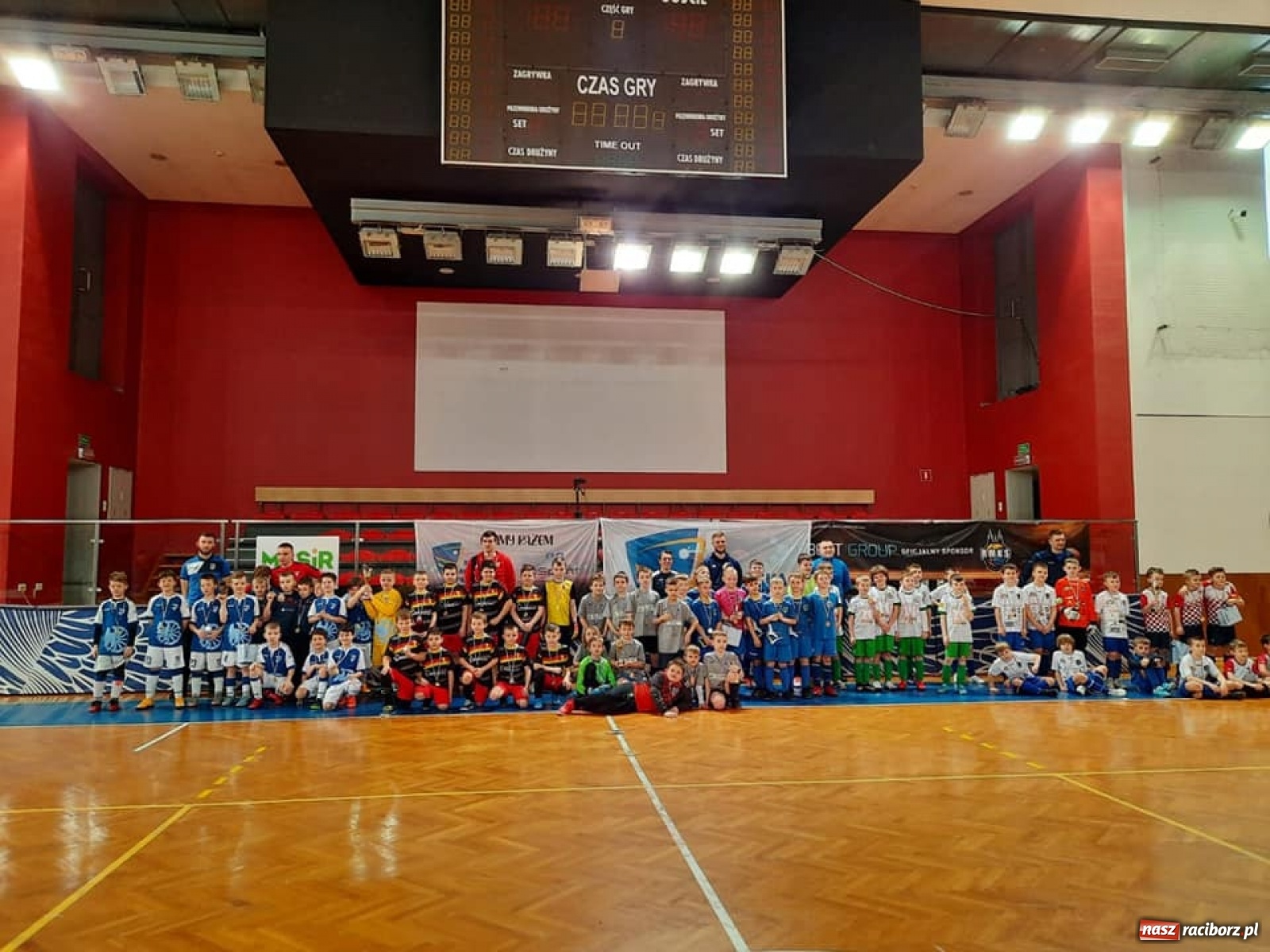 Zdjęcie w galerii na portalu naszraciborz.pl: Pracowity weekend młodych piłkarzy Unii Racibórz wiadomości z regionu