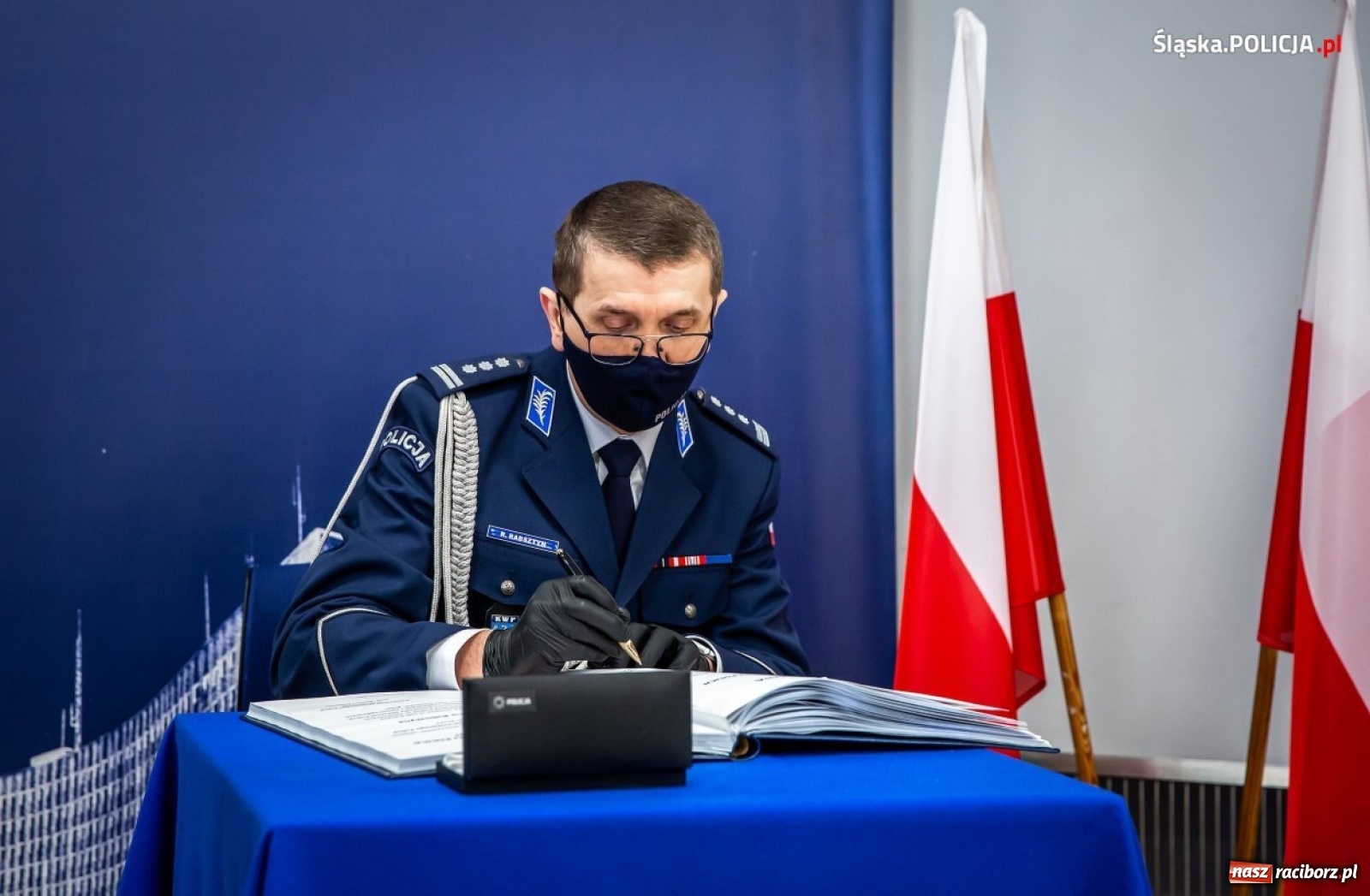 Zdjęcie w galerii na portalu naszraciborz.pl: Śląska policja ma od dziś nowego komendanta wiadomości z regionu