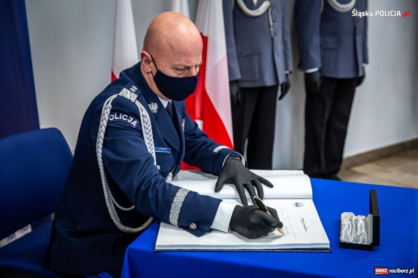 Zdjęcie w galerii na portalu naszraciborz.pl: Śląska policja ma od dziś nowego komendanta wiadomości z regionu