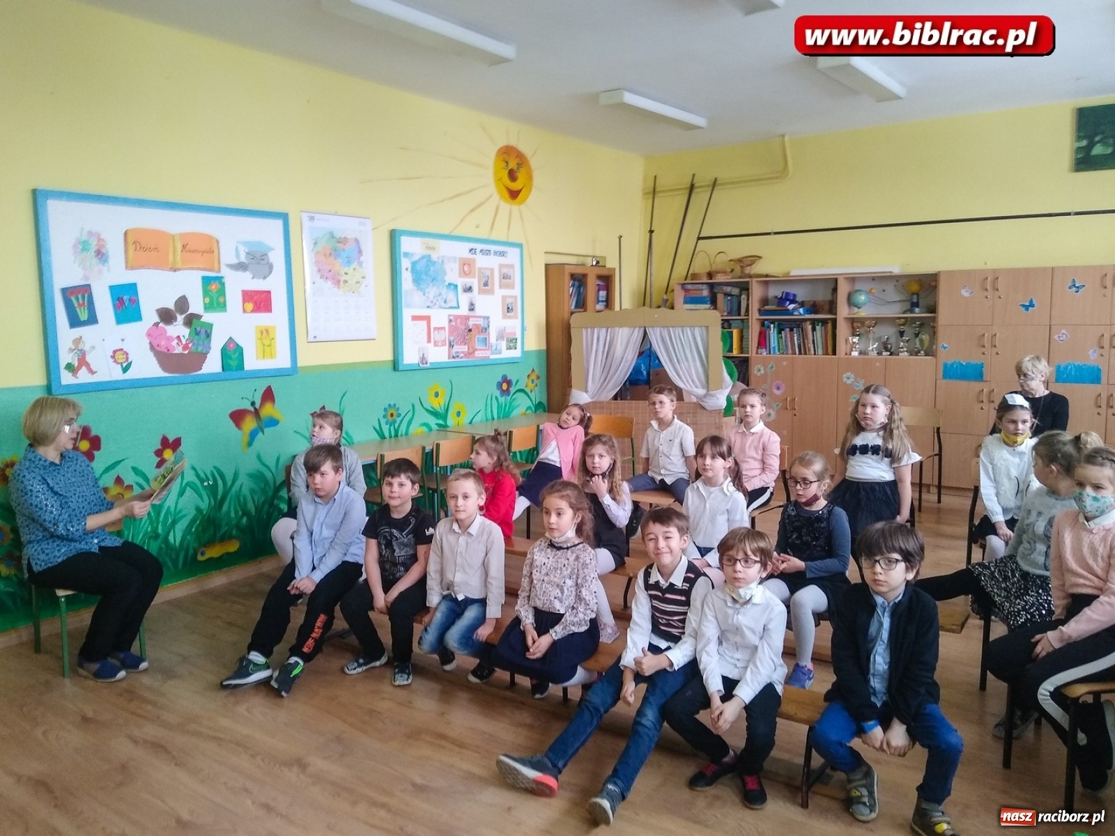 Zdjęcie w galerii na portalu naszraciborz.pl: Nowi czytelnicy w szeregach biblioteki w Markowicach wiadomości z regionu