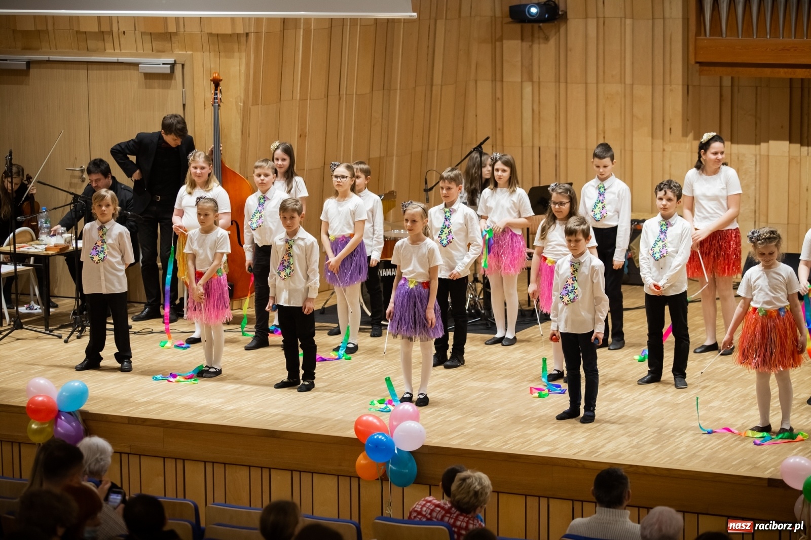 Zdjęcie w galerii na portalu naszraciborz.pl: Koncert karnawałowy w raciborskiej szkole muzycznej wiadomości z regionu