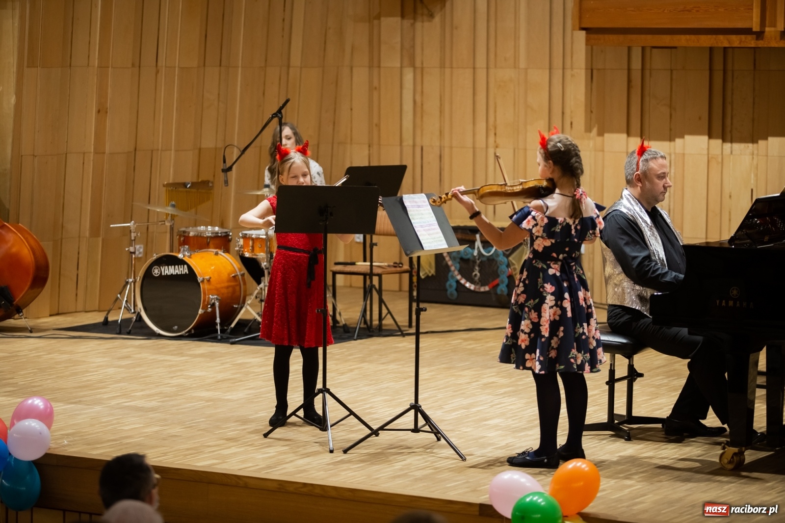Zdjęcie w galerii na portalu naszraciborz.pl: Koncert karnawałowy w raciborskiej szkole muzycznej wiadomości z regionu