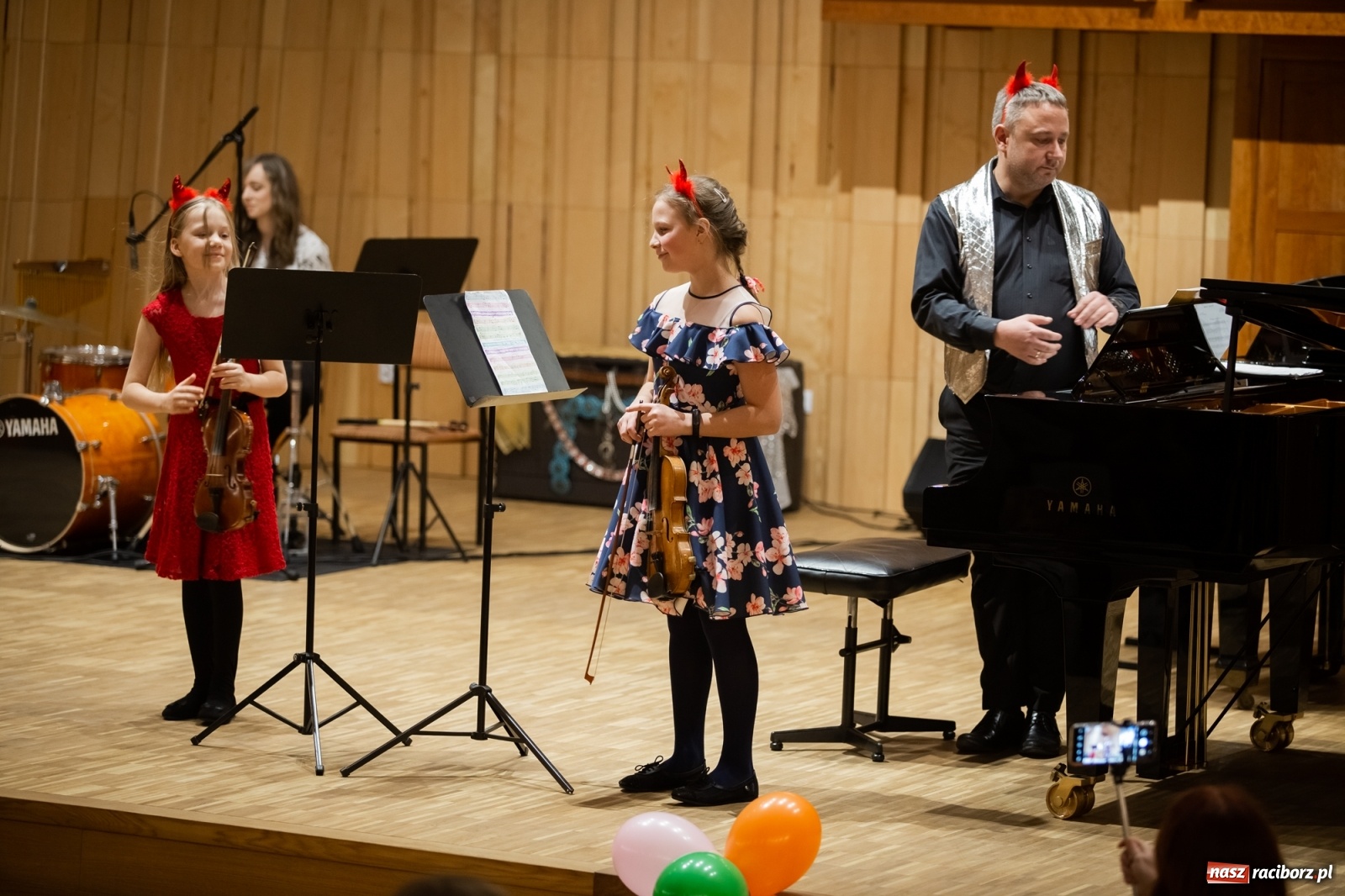 Zdjęcie w galerii na portalu naszraciborz.pl: Koncert karnawałowy w raciborskiej szkole muzycznej wiadomości z regionu