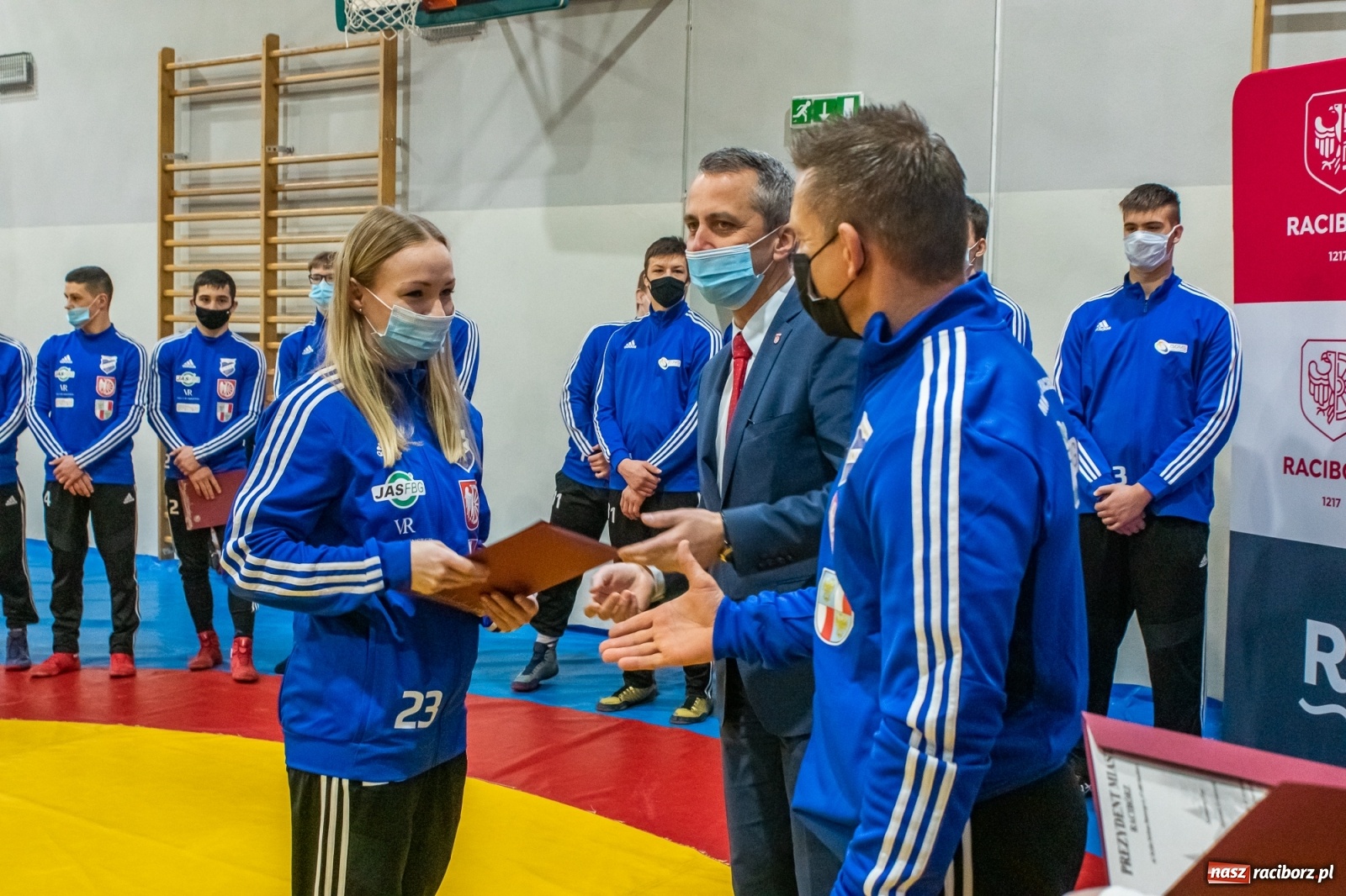 Zdjęcie w galerii na portalu naszraciborz.pl: Zapaśnicy i trenerzy Unii Racibórz nagrodzeni przez prezydenta [FOTO i WIDEO] wiadomości z regionu