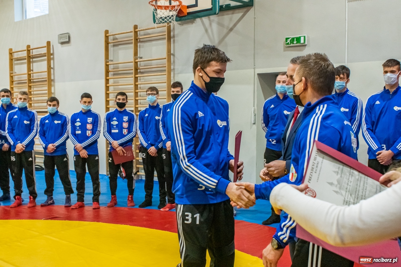 Zdjęcie w galerii na portalu naszraciborz.pl: Zapaśnicy i trenerzy Unii Racibórz nagrodzeni przez prezydenta [FOTO i WIDEO] wiadomości z regionu