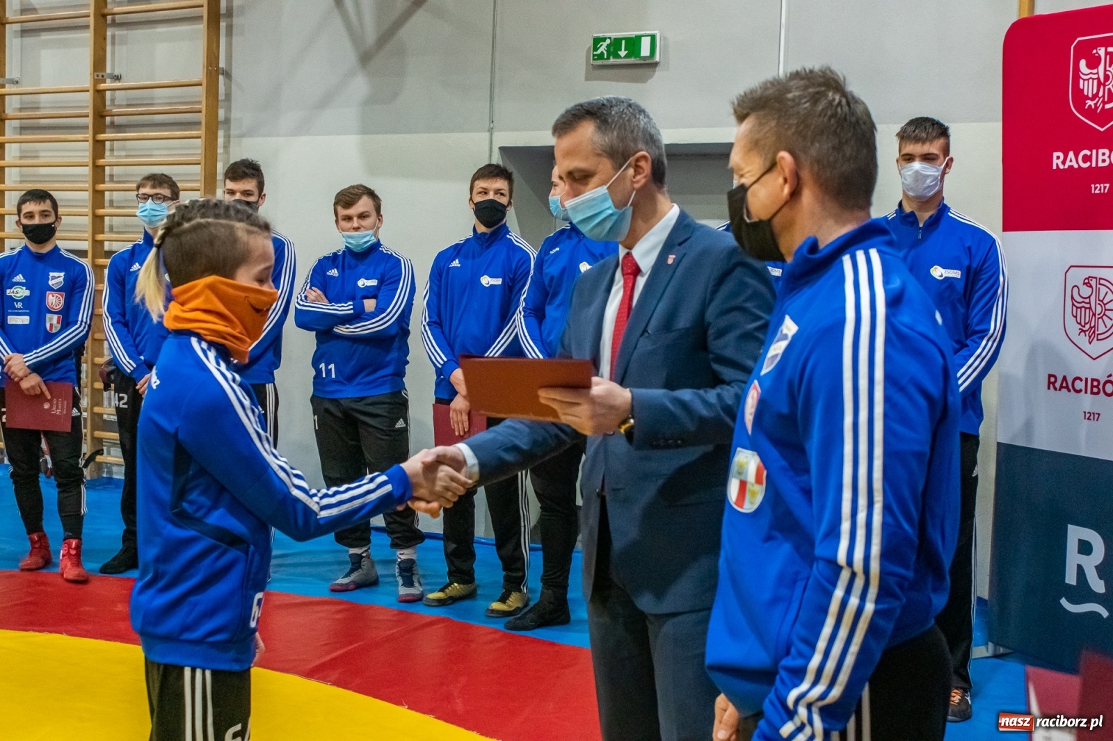 Zdjęcie w galerii na portalu naszraciborz.pl: Zapaśnicy i trenerzy Unii Racibórz nagrodzeni przez prezydenta [FOTO i WIDEO] wiadomości z regionu