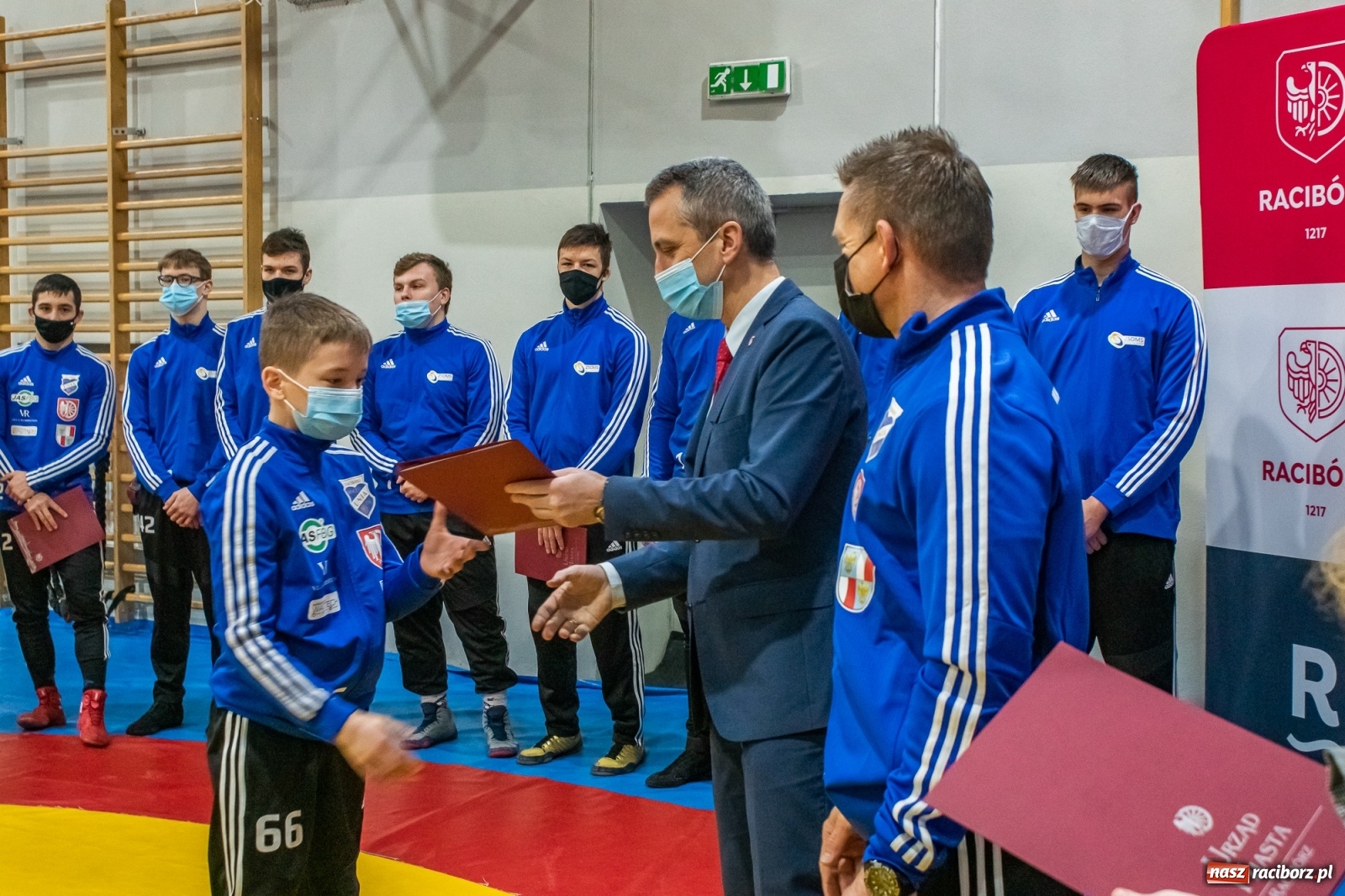 Zdjęcie w galerii na portalu naszraciborz.pl: Zapaśnicy i trenerzy Unii Racibórz nagrodzeni przez prezydenta [FOTO i WIDEO] wiadomości z regionu