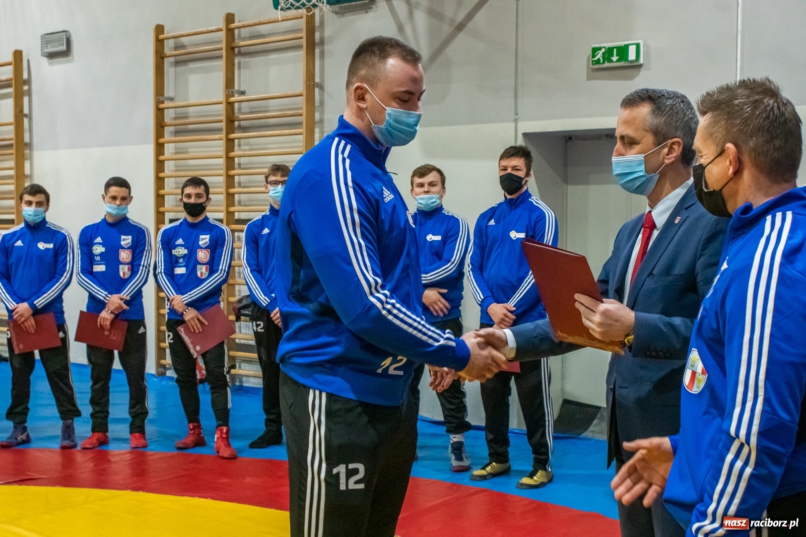 Zdjęcie w galerii na portalu naszraciborz.pl: Zapaśnicy i trenerzy Unii Racibórz nagrodzeni przez prezydenta [FOTO i WIDEO] wiadomości z regionu