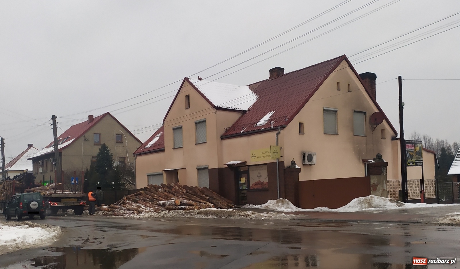 Zdjęcie w galerii na portalu naszraciborz.pl: Od krok od nieszczęścia w Rudach wiadomości z regionu
