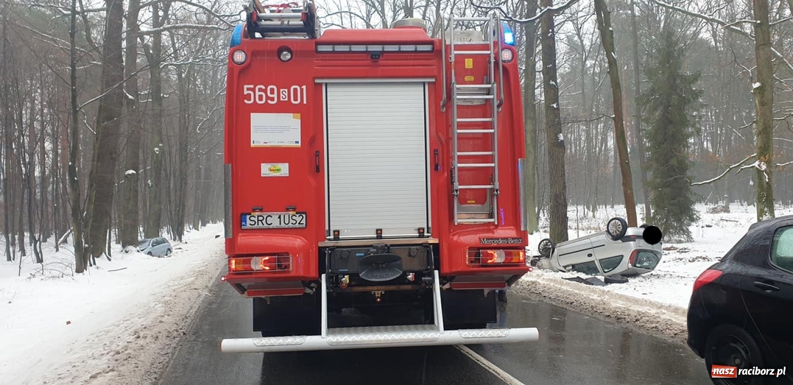 Zdjęcie w galerii na portalu naszraciborz.pl: Cztery samochody uszkodzone na trasie Kuźnia Raciborska-Rudy wiadomości z regionu