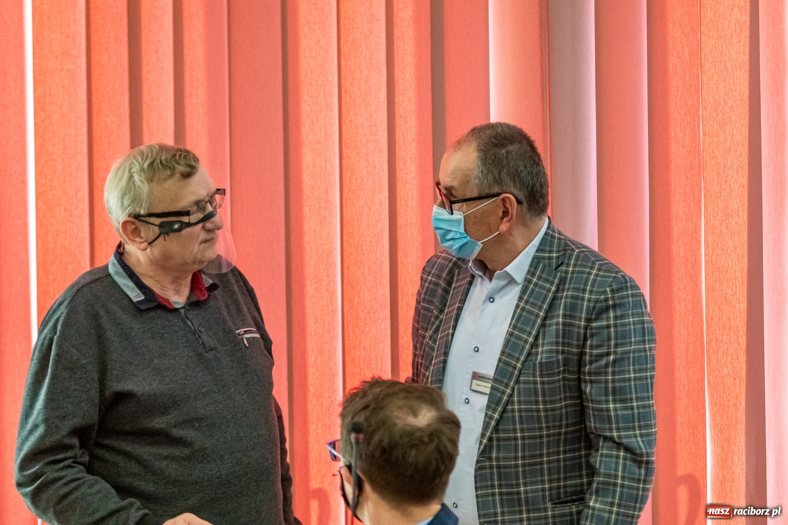 Zdjęcie w galerii na portalu naszraciborz.pl: Polowy prawie jak Putin. Spór o teren po byłym Polmosie wiadomości z regionu