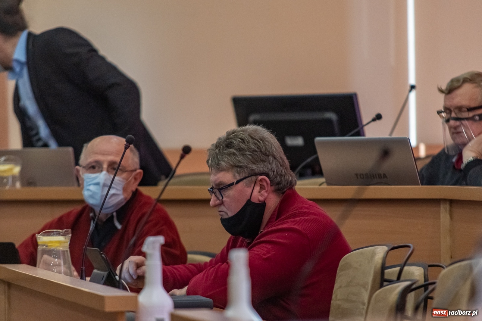 Zdjęcie w galerii na portalu naszraciborz.pl: Polowy prawie jak Putin. Spór o teren po byłym Polmosie wiadomości z regionu