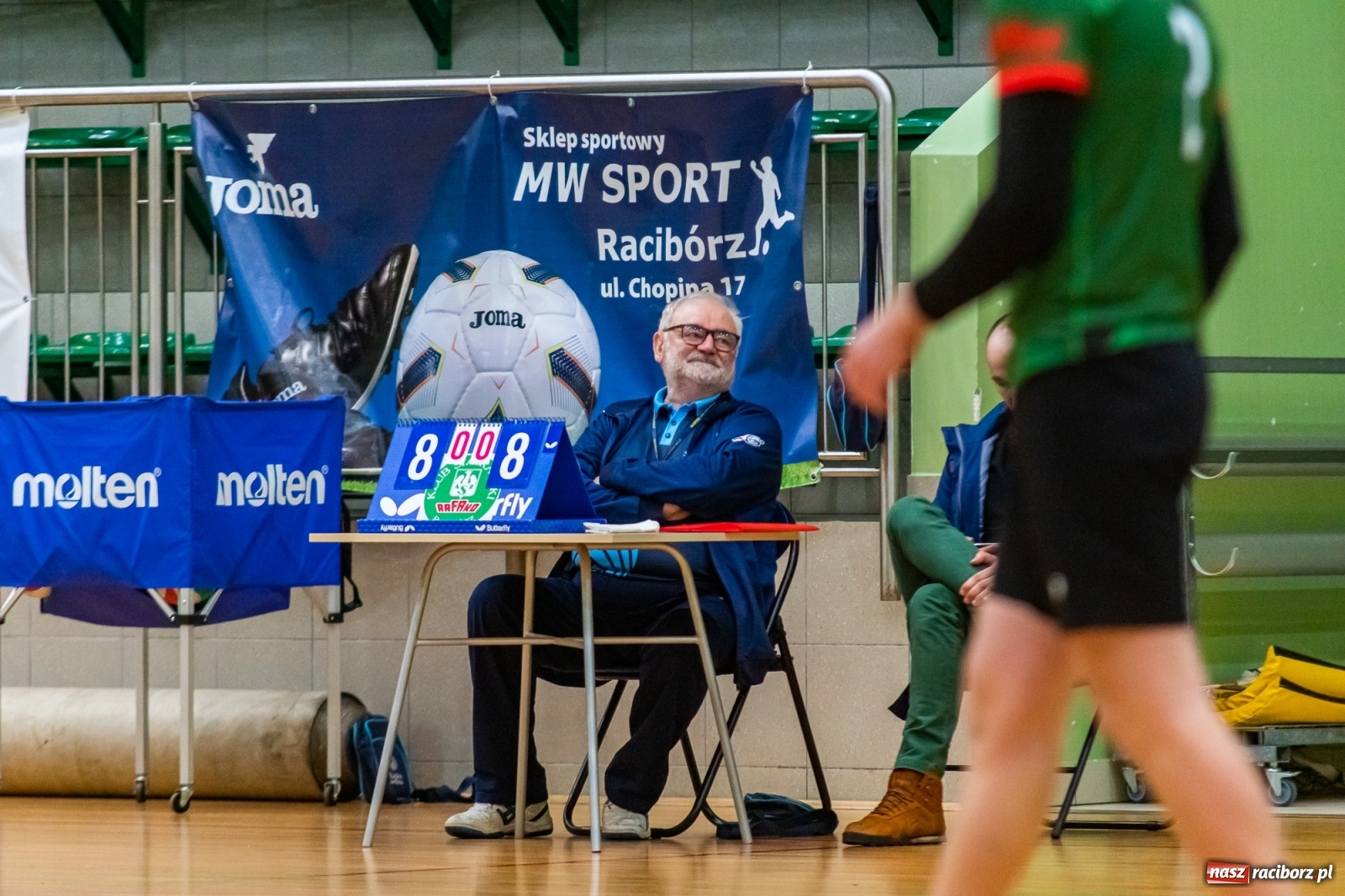 Zdjęcie w galerii na portalu naszraciborz.pl: Z piekła do nieba. Pięciosetowy bój siatkarzy Rafako [FOTO] wiadomości z regionu