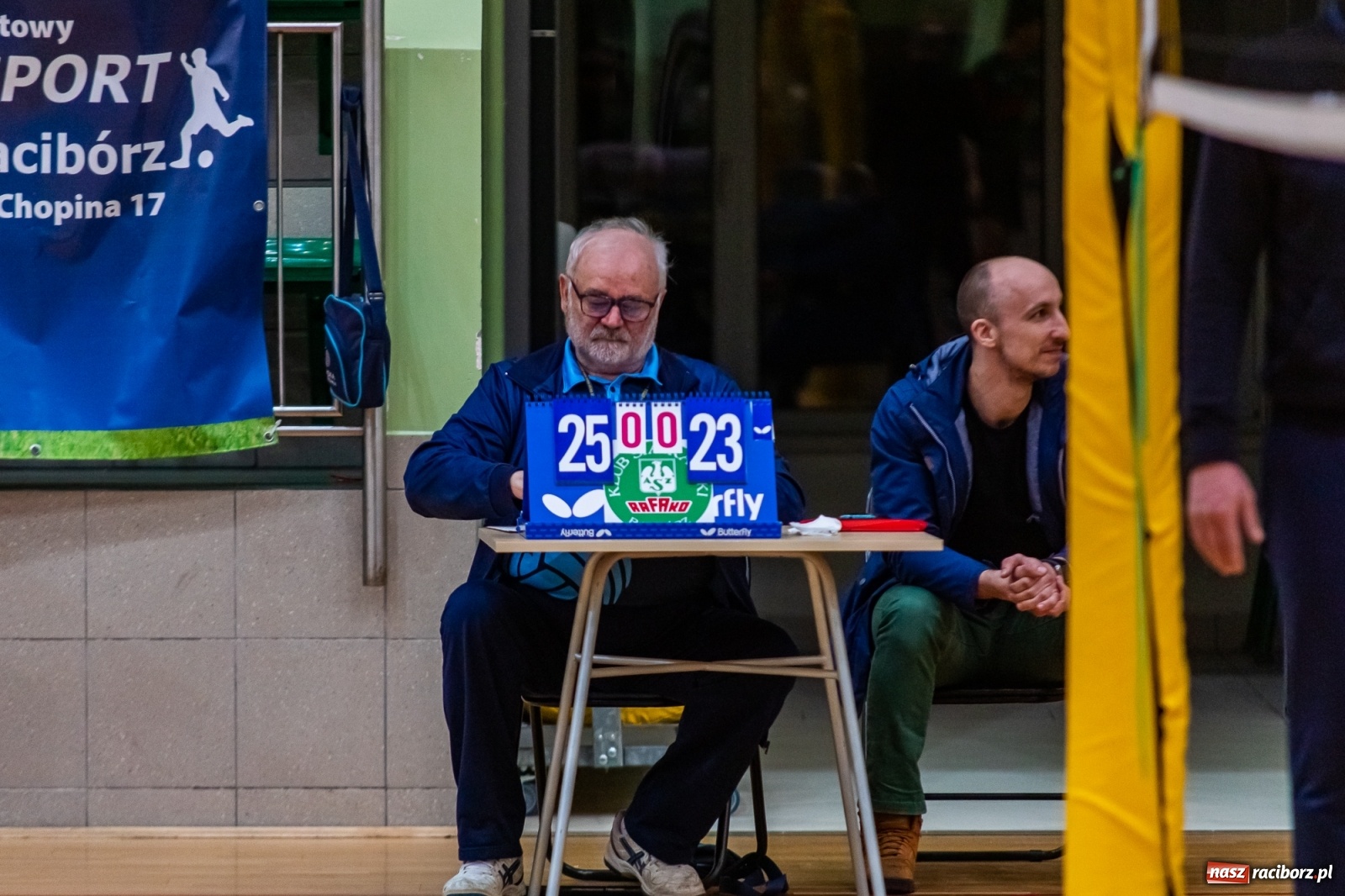 Zdjęcie w galerii na portalu naszraciborz.pl: Z piekła do nieba. Pięciosetowy bój siatkarzy Rafako [FOTO] wiadomości z regionu