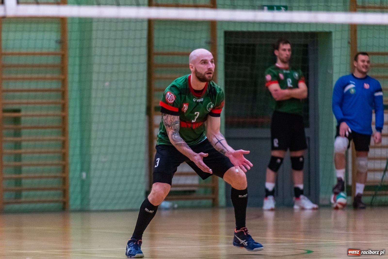 Zdjęcie w galerii na portalu naszraciborz.pl: Z piekła do nieba. Pięciosetowy bój siatkarzy Rafako [FOTO] wiadomości z regionu