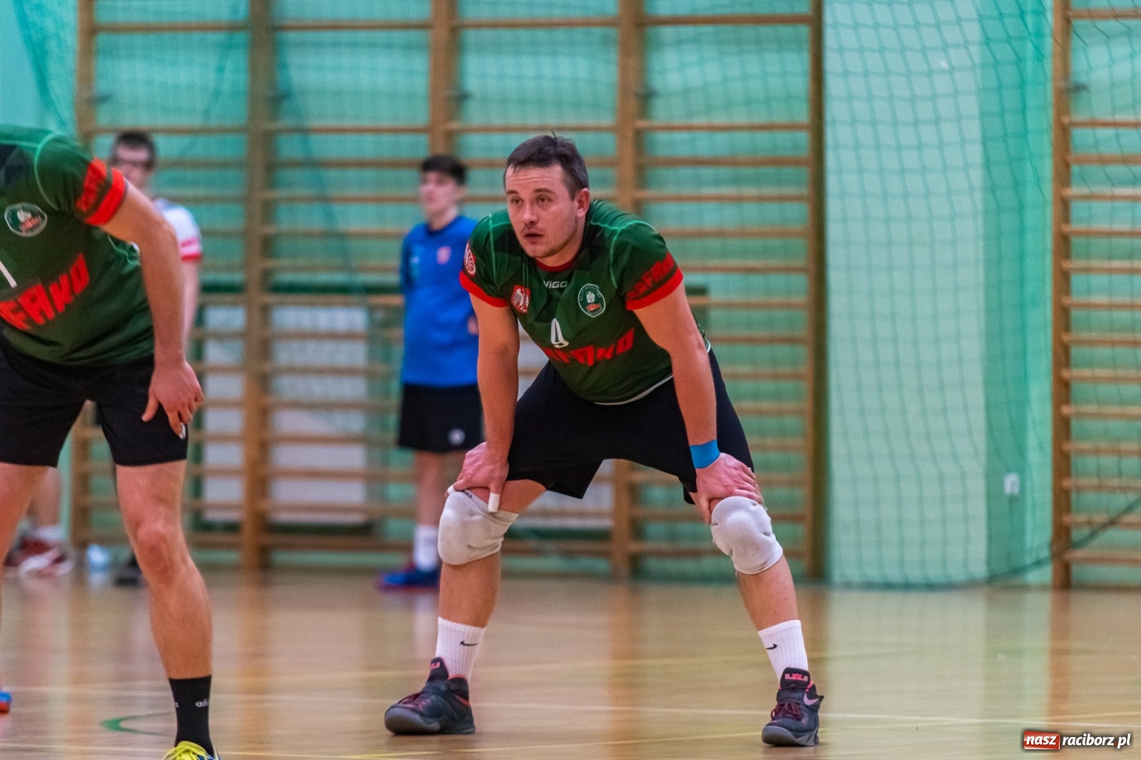 Zdjęcie w galerii na portalu naszraciborz.pl: Z piekła do nieba. Pięciosetowy bój siatkarzy Rafako [FOTO] wiadomości z regionu