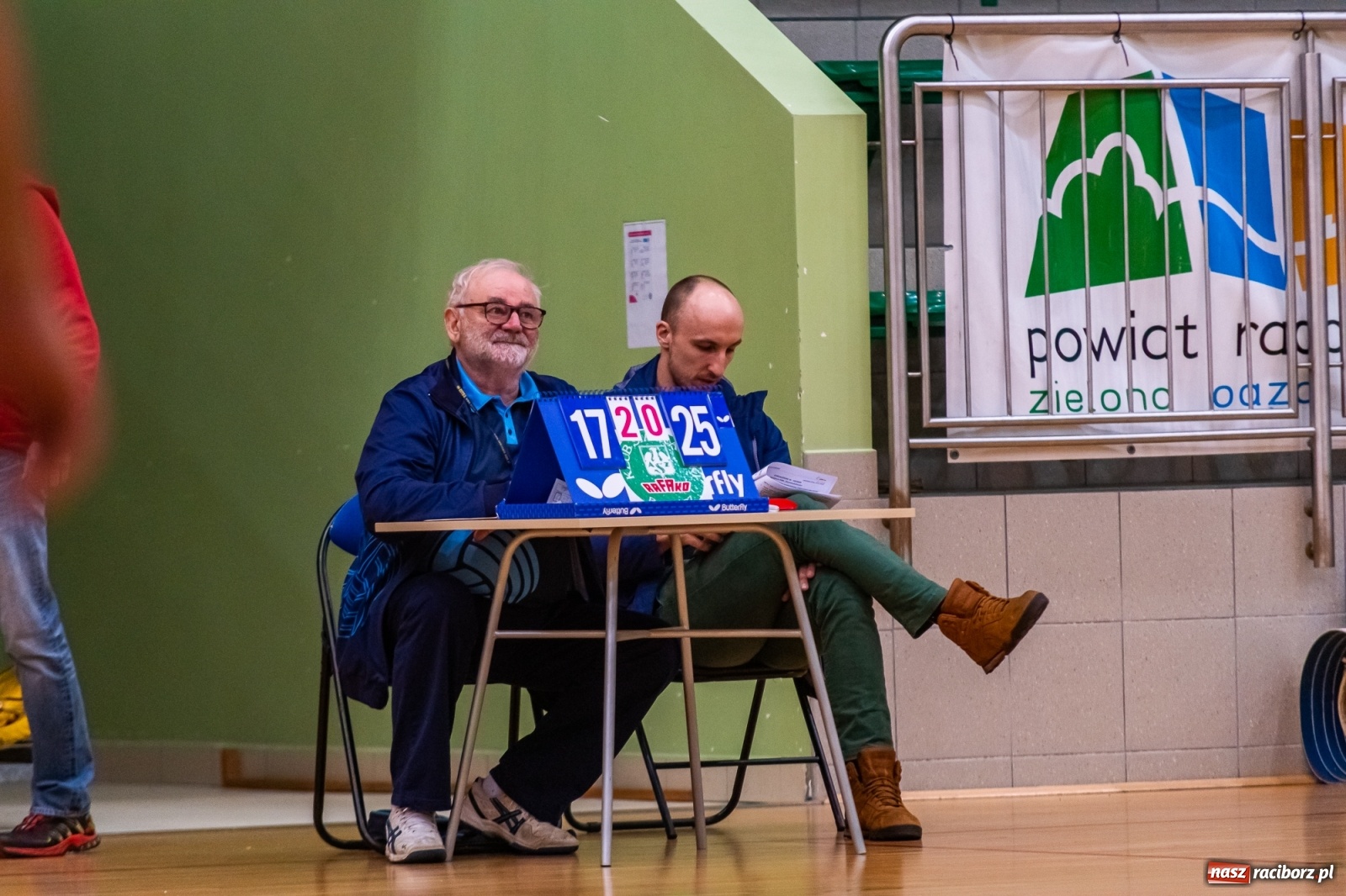 Zdjęcie w galerii na portalu naszraciborz.pl: Z piekła do nieba. Pięciosetowy bój siatkarzy Rafako [FOTO] wiadomości z regionu