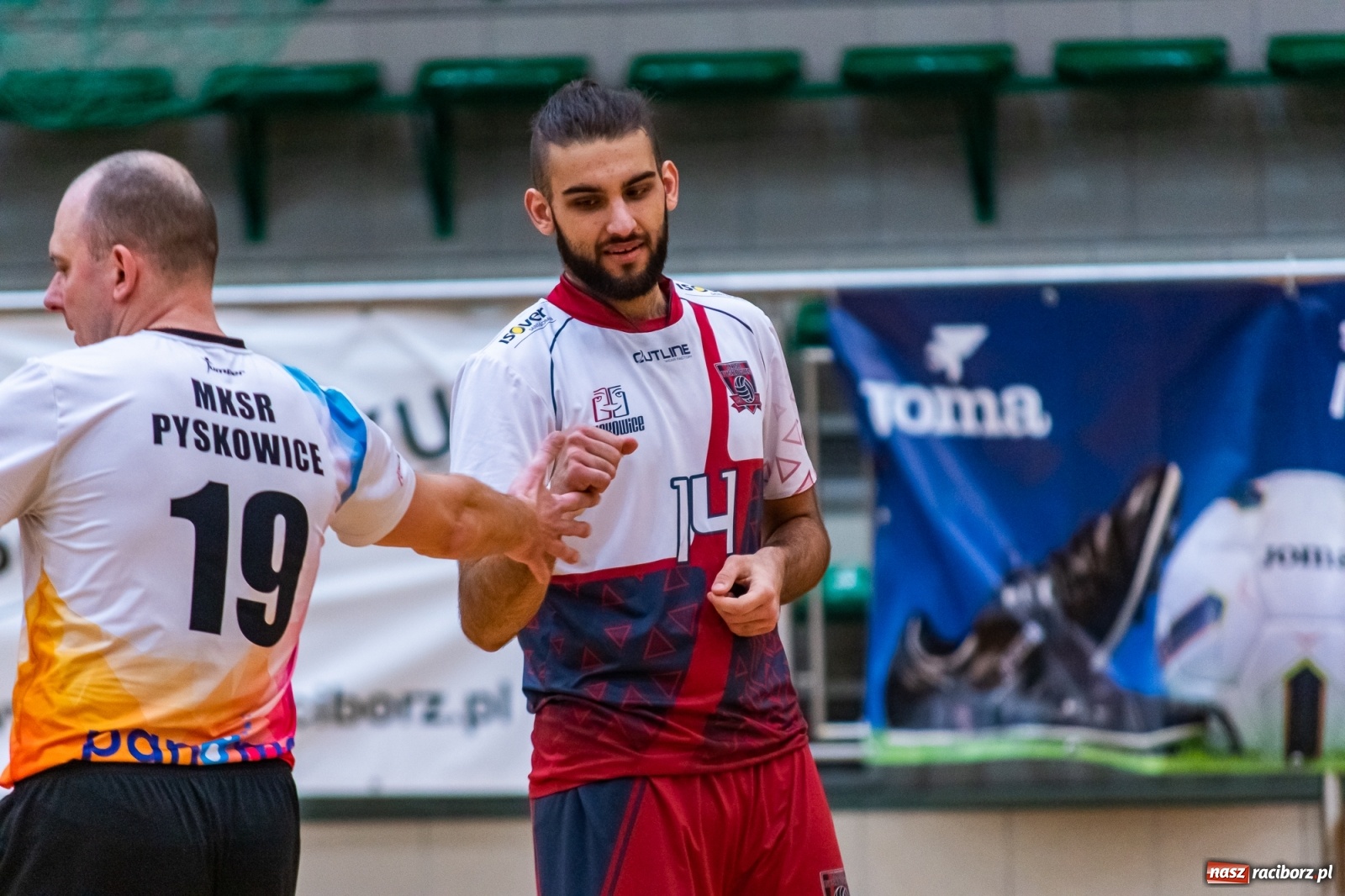 Zdjęcie w galerii na portalu naszraciborz.pl: Z piekła do nieba. Pięciosetowy bój siatkarzy Rafako [FOTO] wiadomości z regionu