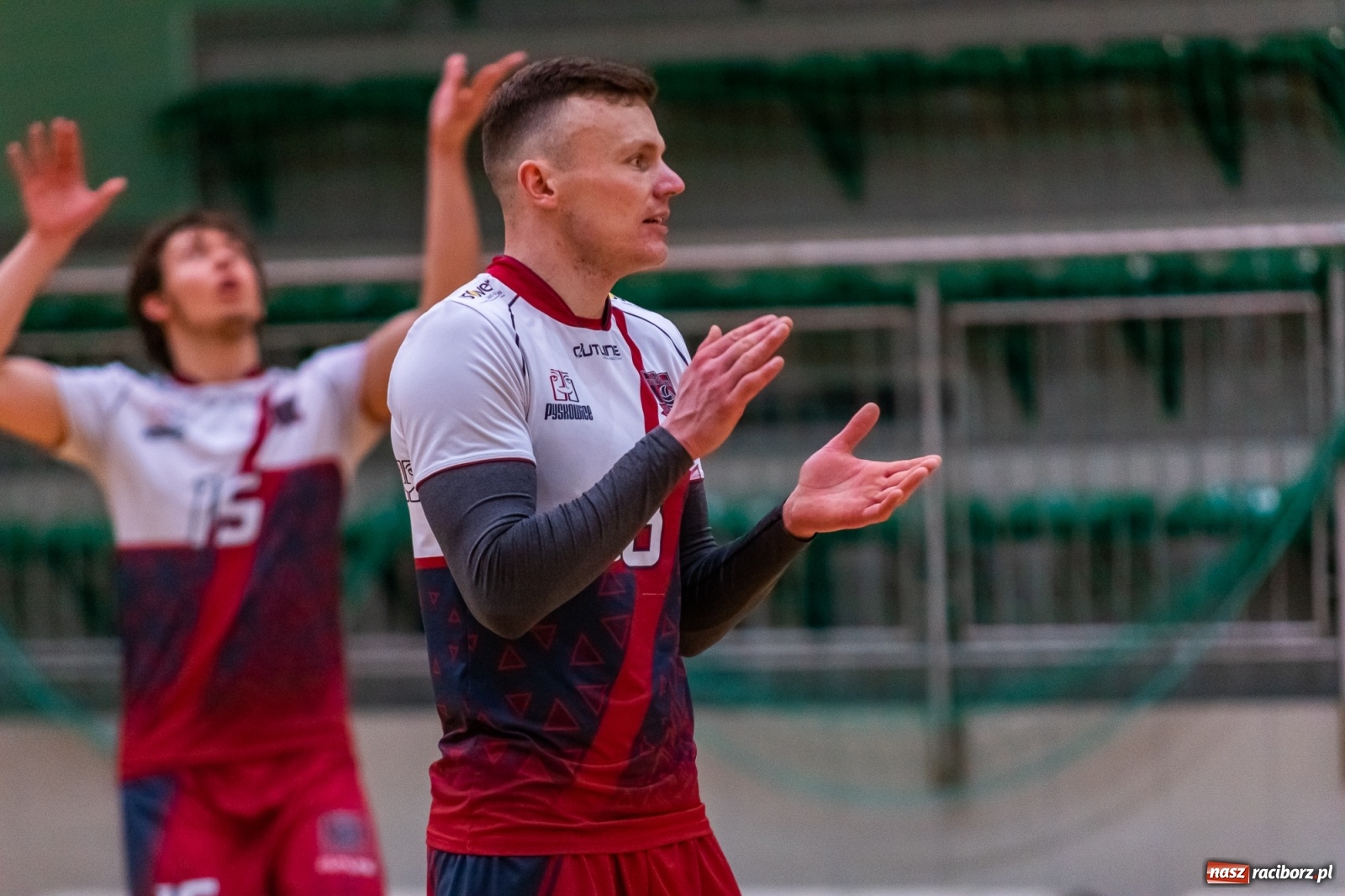 Zdjęcie w galerii na portalu naszraciborz.pl: Z piekła do nieba. Pięciosetowy bój siatkarzy Rafako [FOTO] wiadomości z regionu