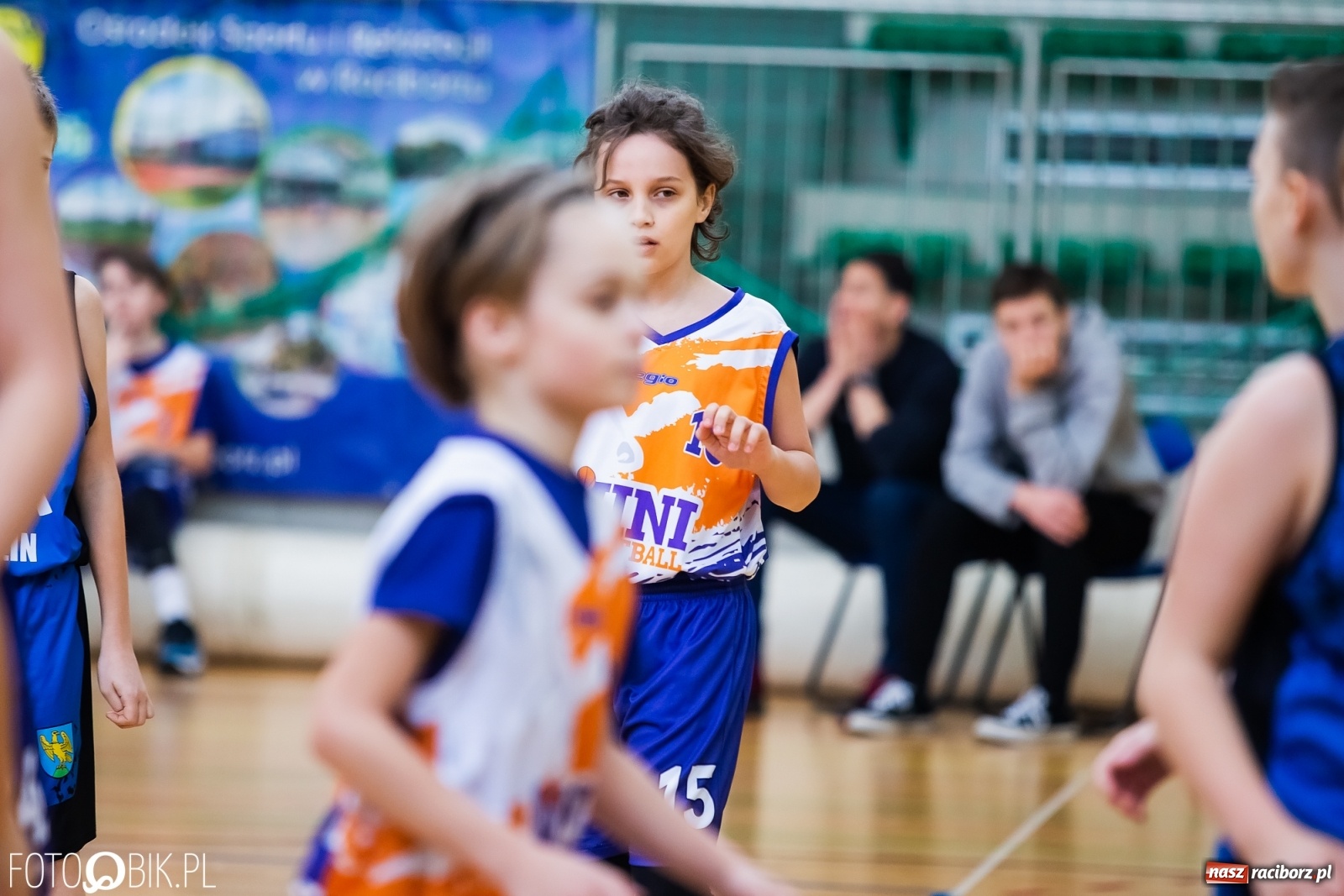 Zdjęcie w galerii na portalu naszraciborz.pl: Koszykarska sobota w Arenie Rafako [FOTO] wiadomości z regionu