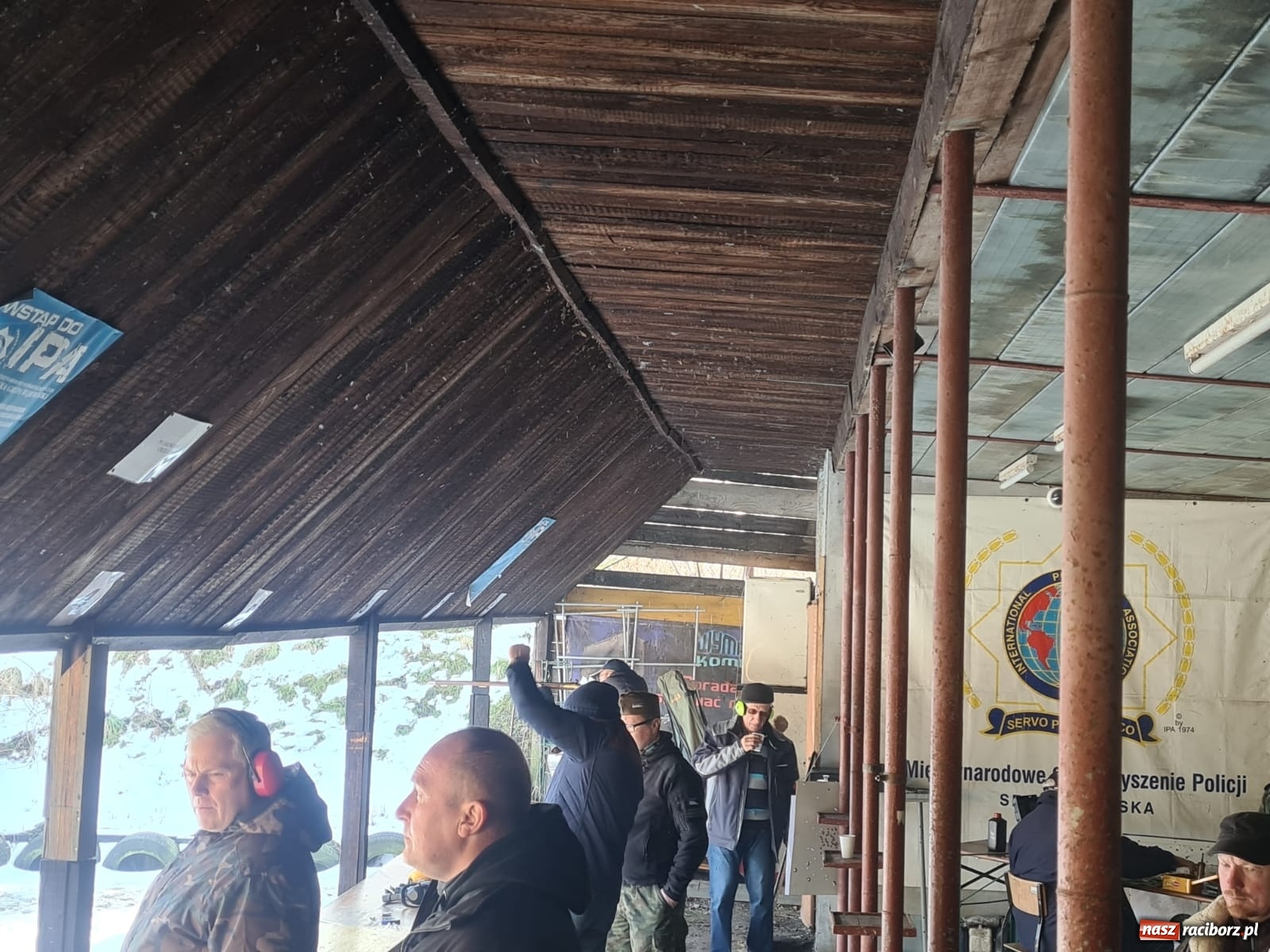 Zdjęcie w galerii na portalu naszraciborz.pl: Raciborski Turniej Strzelecki o Pistolet Pułkownika Kozietulskiego wiadomości z regionu