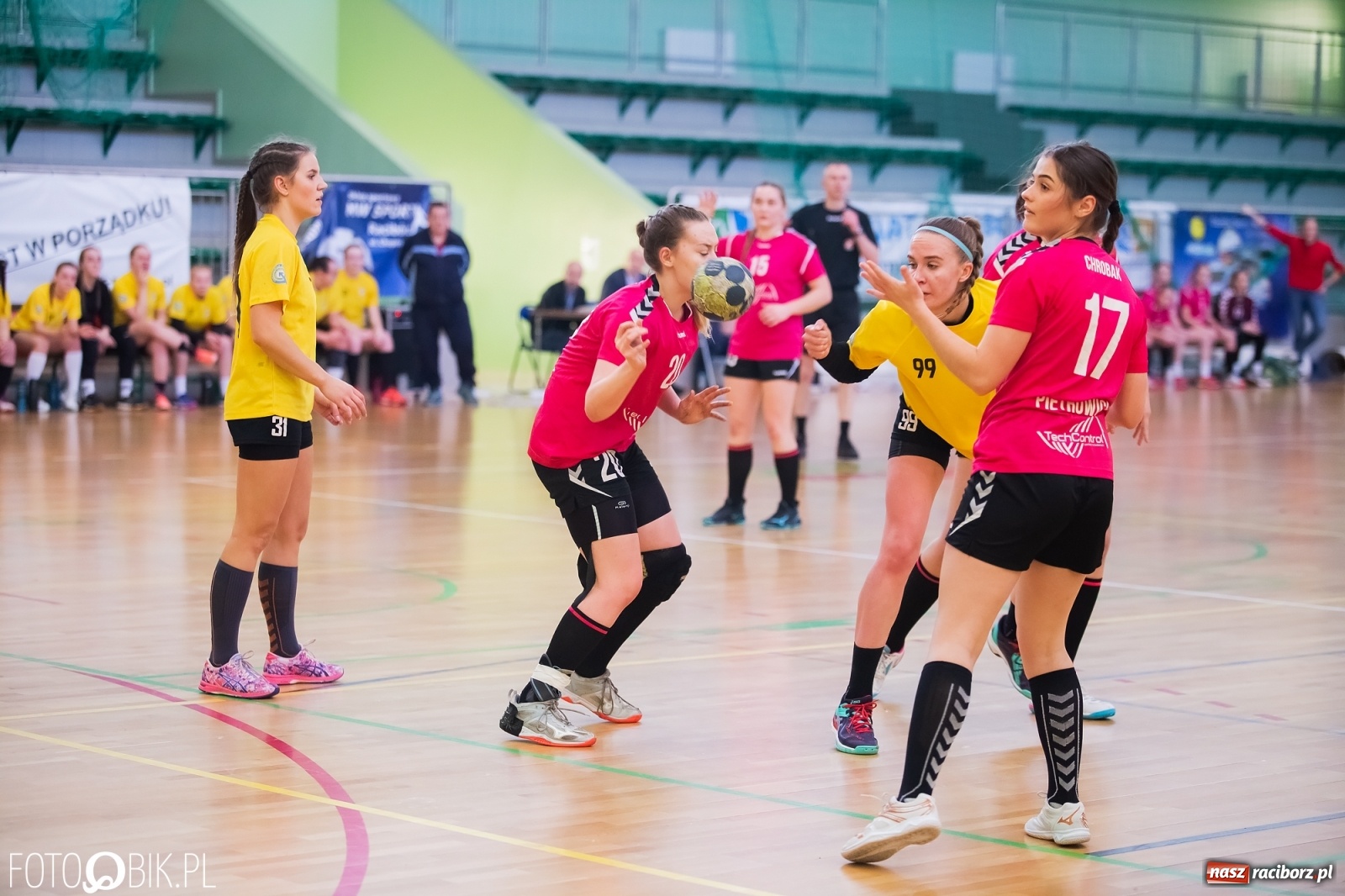 Zdjęcie w galerii na portalu naszraciborz.pl: Michałkowice ponownie lepsze w starciu Startów [FOTO] wiadomości z regionu