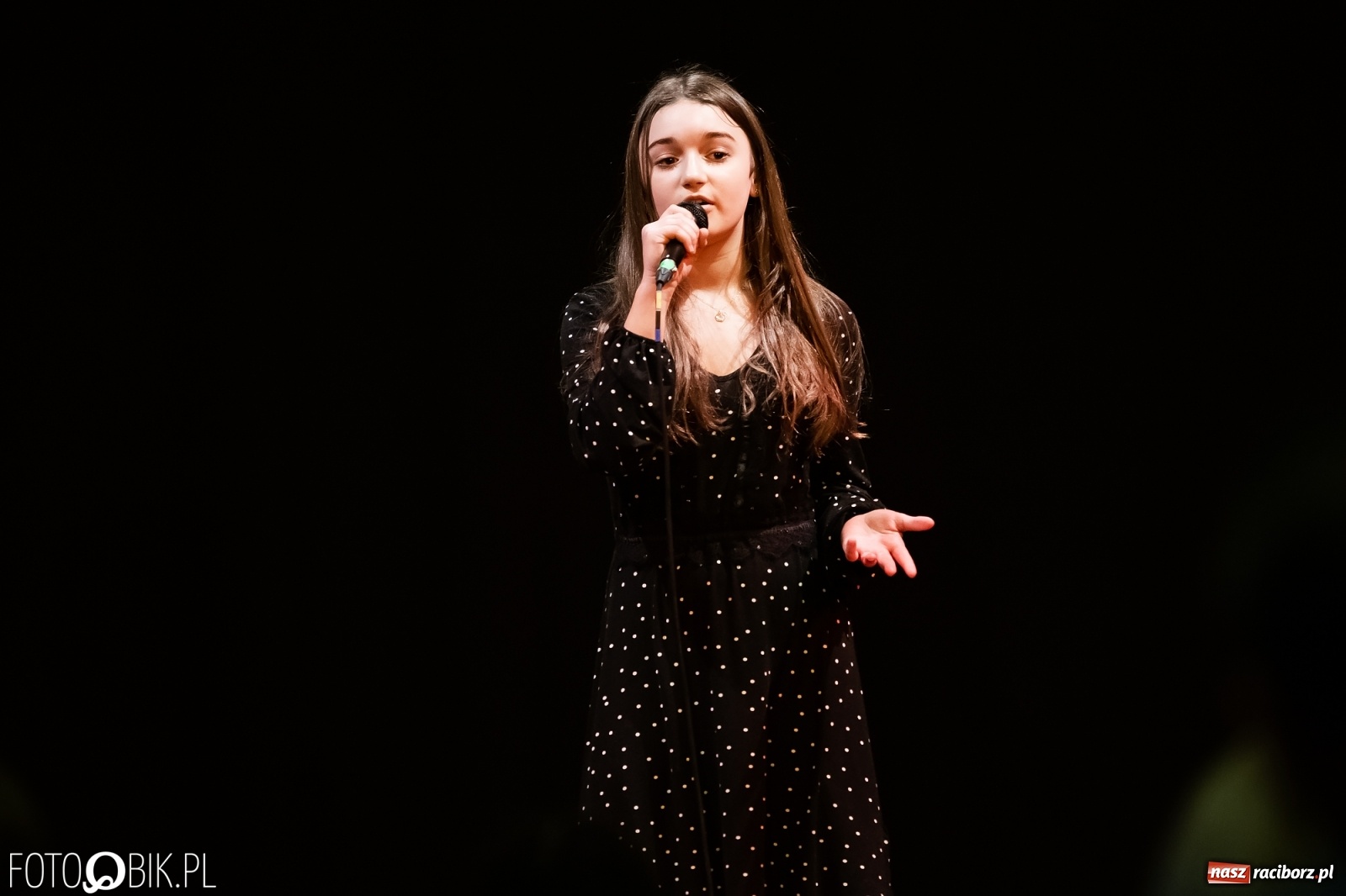 Zdjęcie w galerii na portalu naszraciborz.pl: Koncert walentynkowy wokalistów Studia ARS wiadomości z regionu