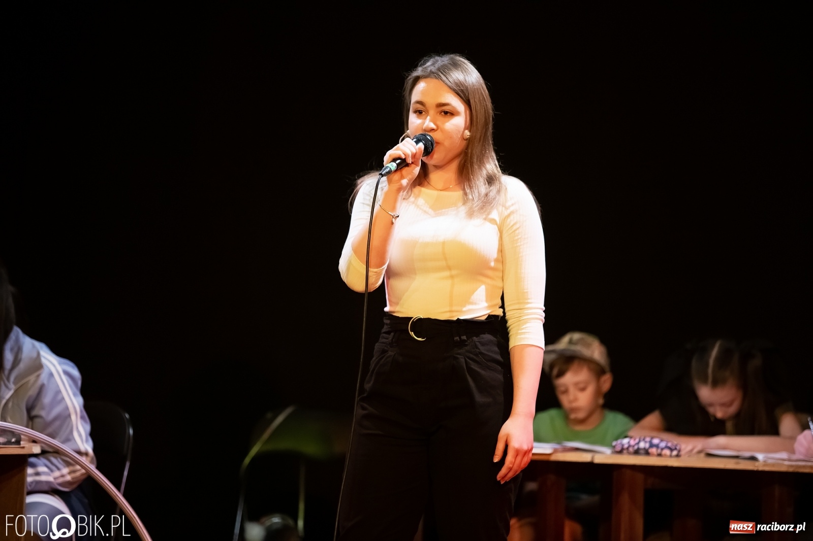 Zdjęcie w galerii na portalu naszraciborz.pl: Kolejna premiera spektaklu grupy teatralnej Irrealis wiadomości z regionu